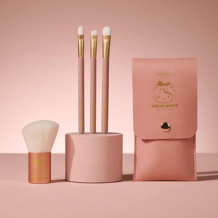 Hello Kitty Brush Set