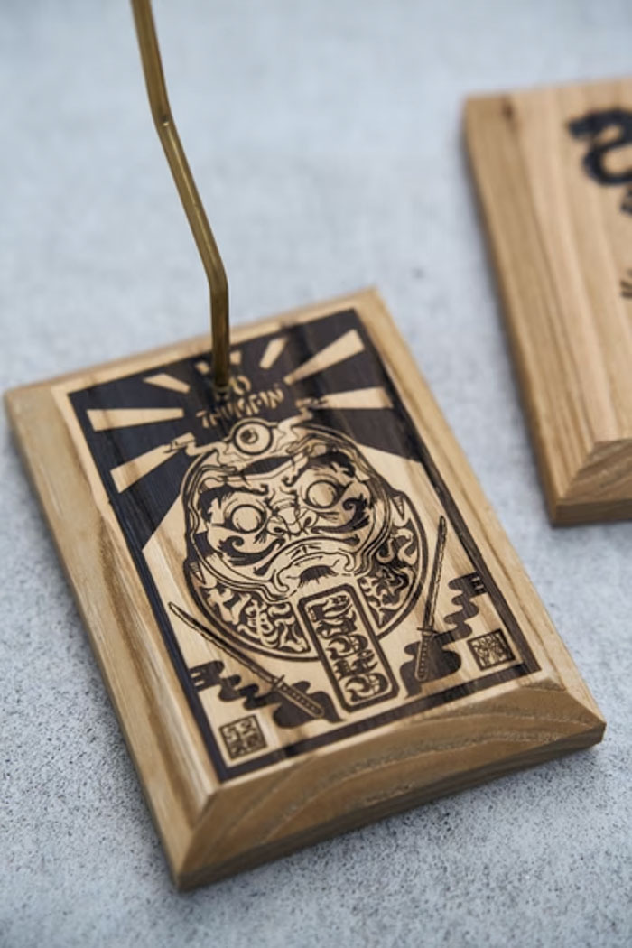 【TETSUZAN】NARU Design 雕刻實木黃銅燈座