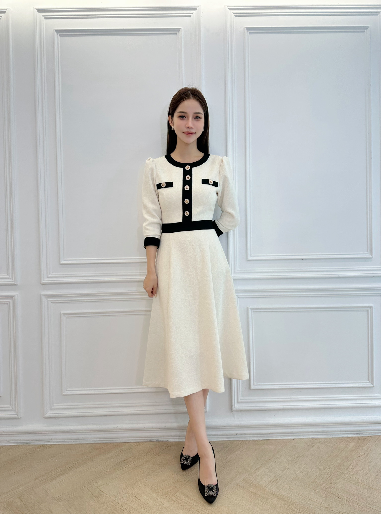 典雅黑白滾邊金釦傘洋