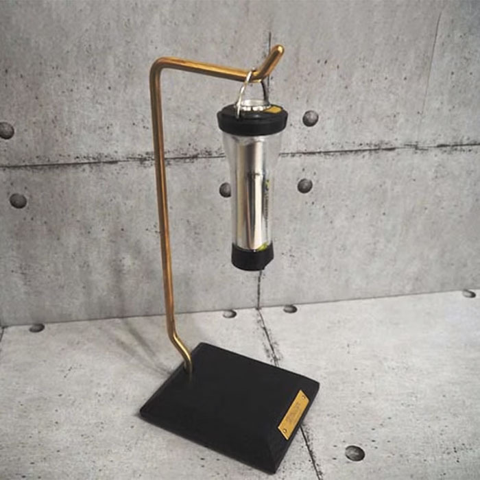 【TETSUZAN】黑化木製燈座 (粗款)