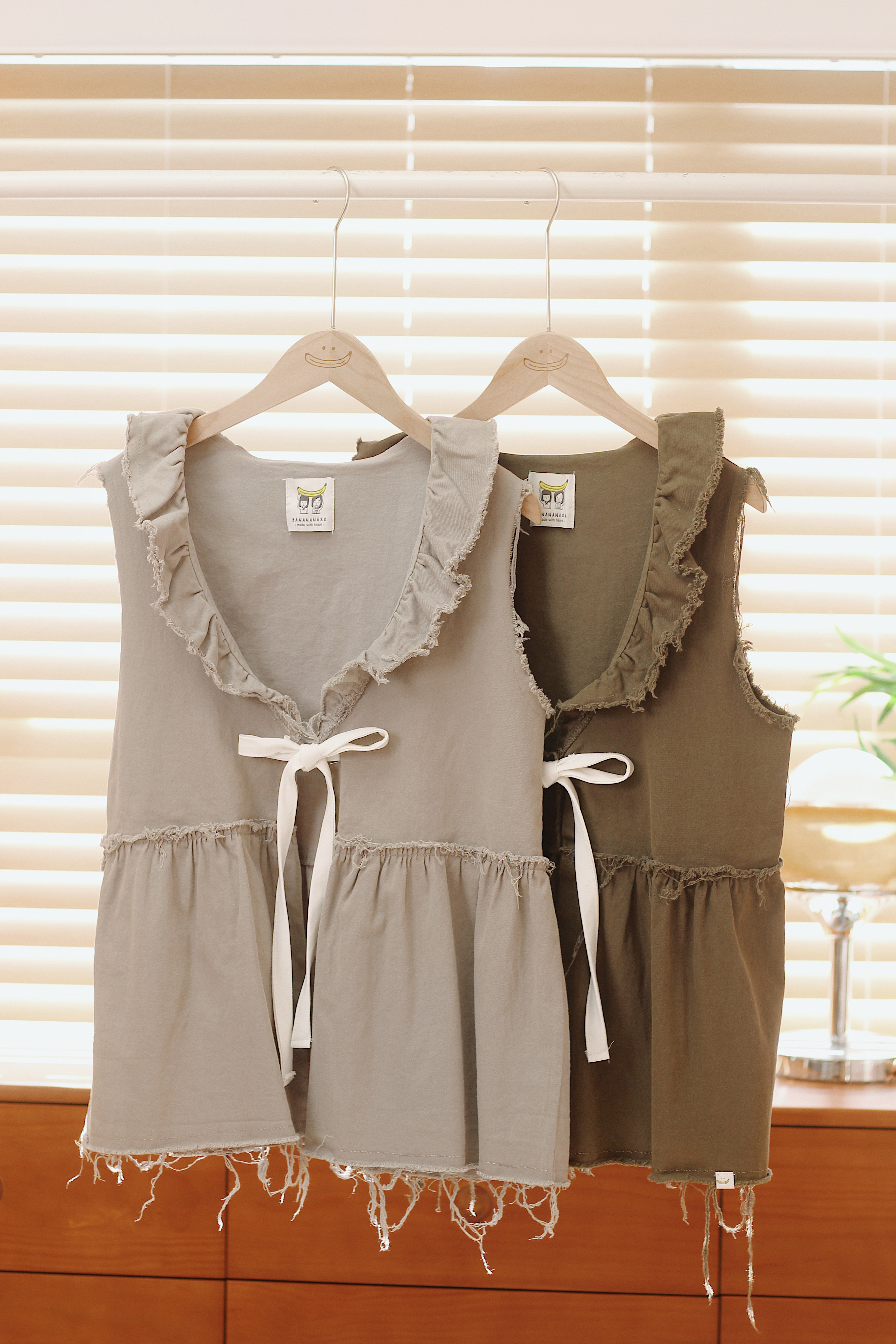 兩色 / 流蘇水手領蝴蝶馬甲/ Tassel Sailor Collar Ribbon Vest