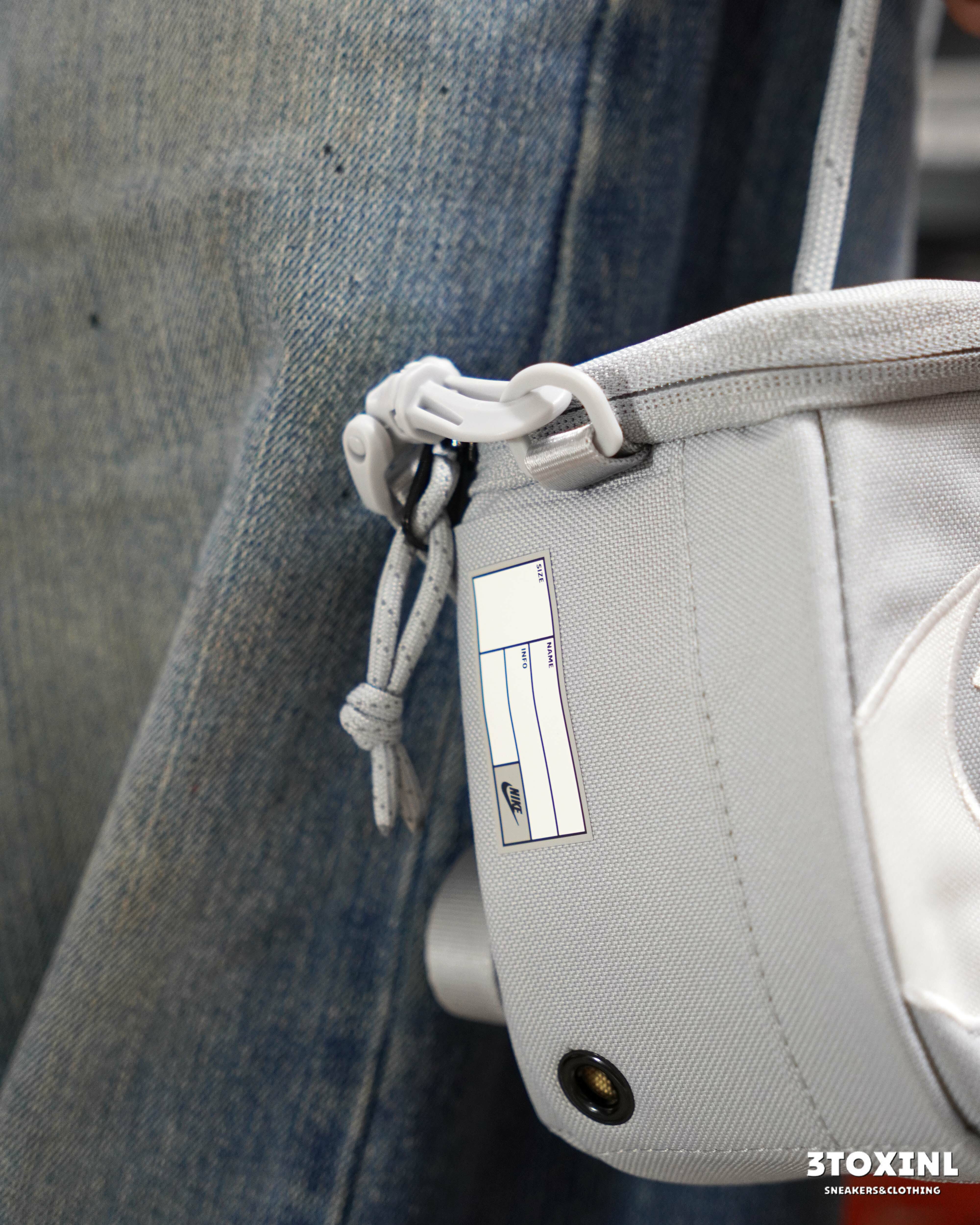 (預訂) Nike Mini Shoe Bag