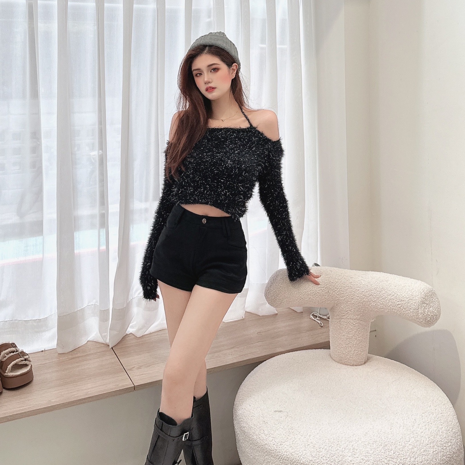 微奢bling海毛挖肩上衣/二色