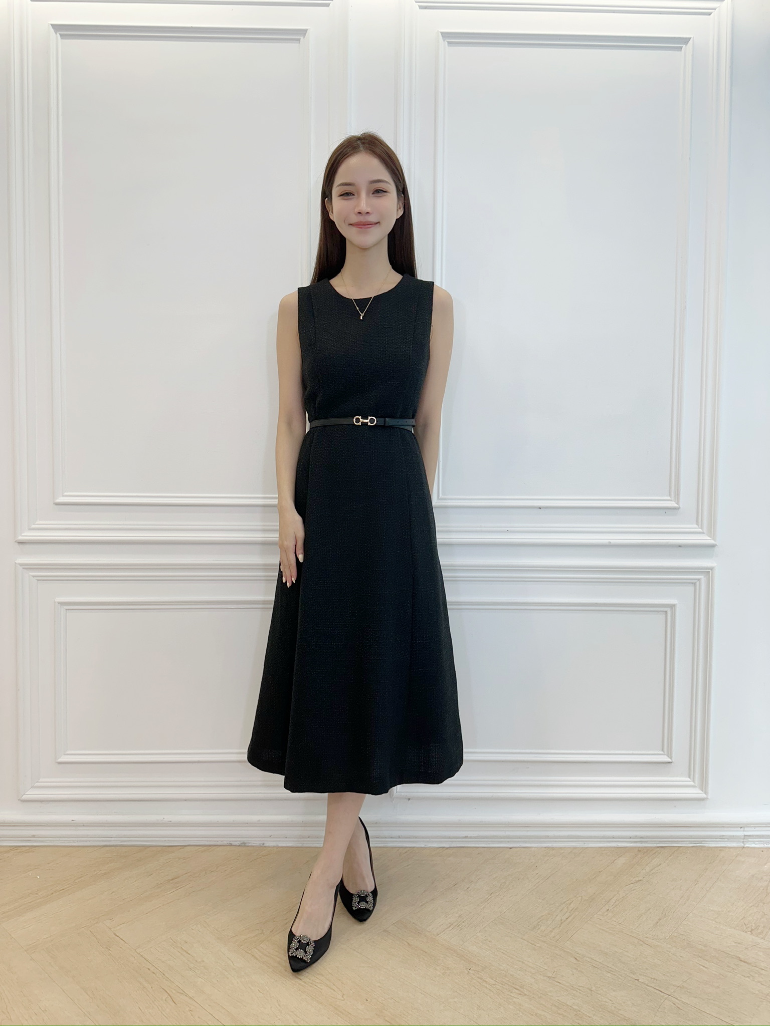 織紋背心後Ｖ傘洋