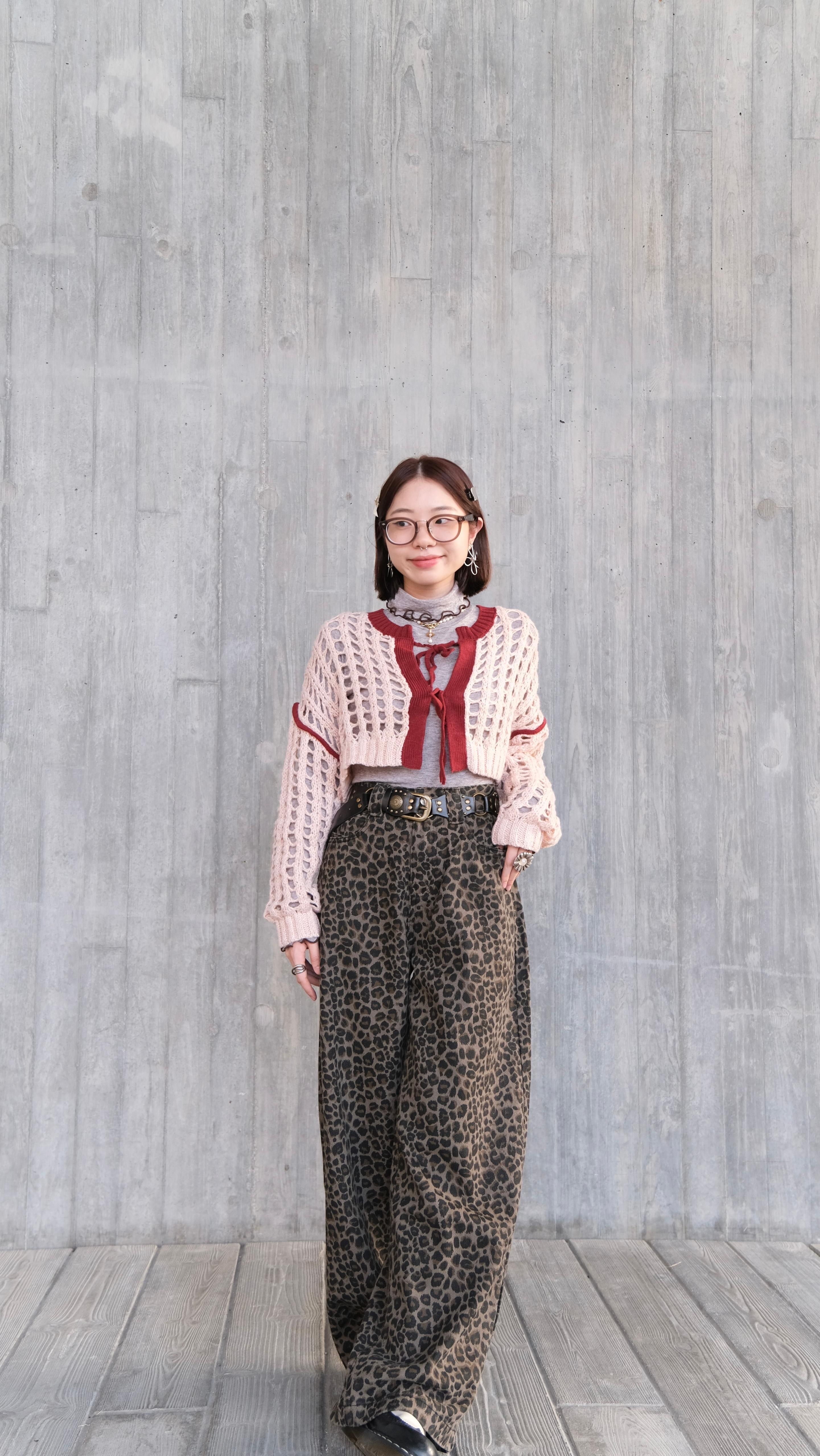 推紅邊大網網外套