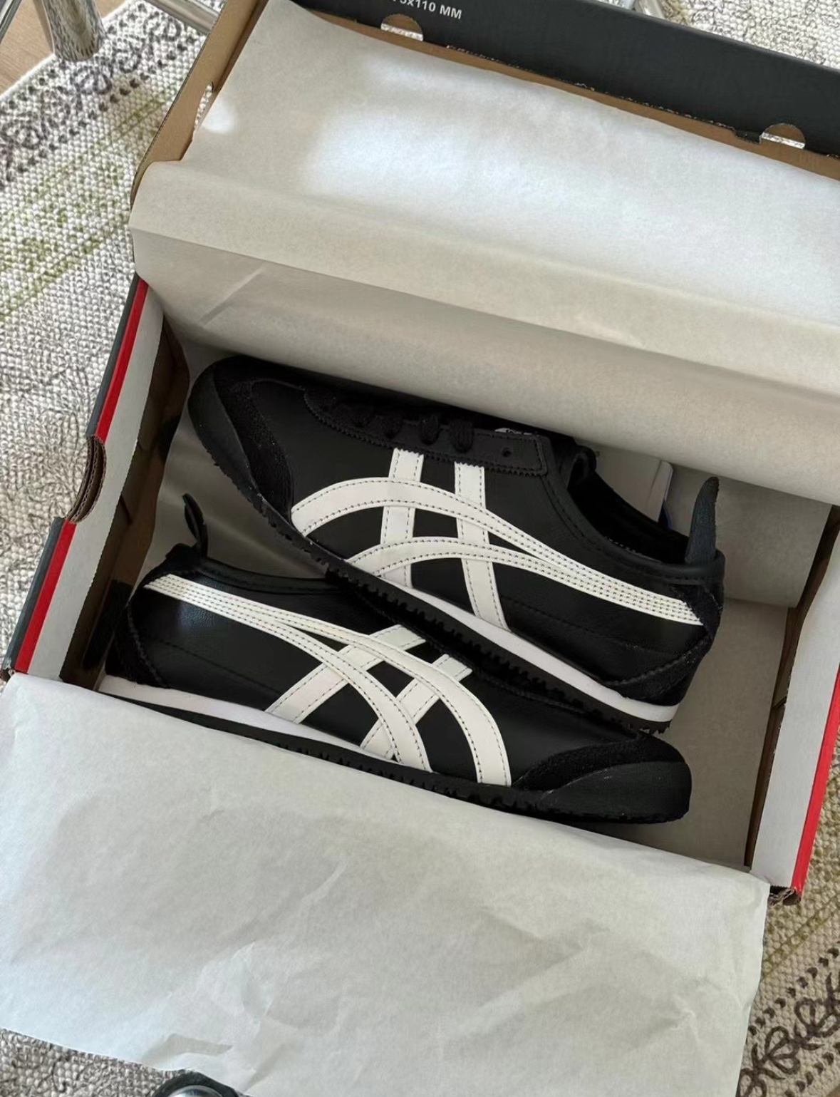 Onitsuka Tiger 鬼塚虎 Mexico 66 黑白色 復古 皮革 慢跑鞋 休閒鞋 薄底 1183C102-001/預購