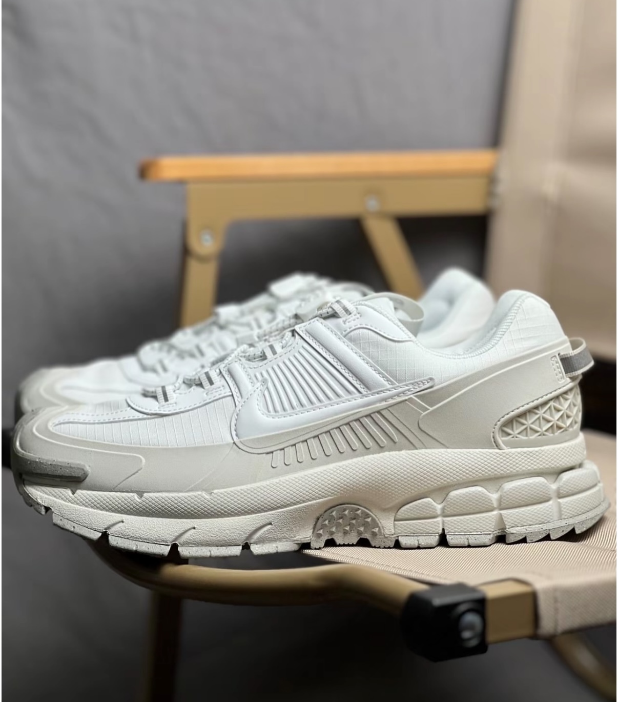 Nike Zoom Vomero Roam 白黑色 海鹽白 防潑水 戶外風 慢跑鞋 HV5951-100 FV2295-001/預購