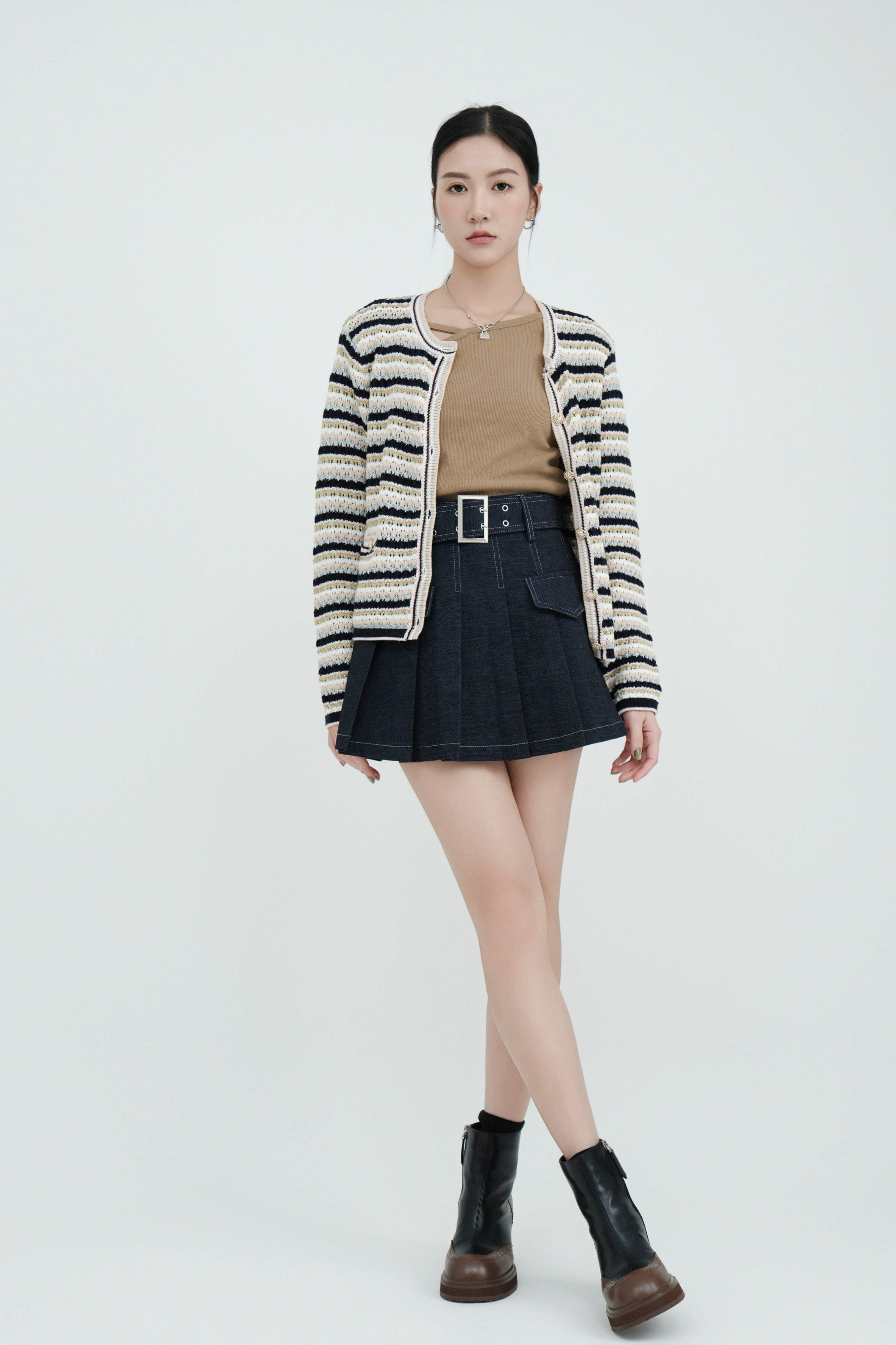 FW24_0182（外套＋上衣＋短褲）