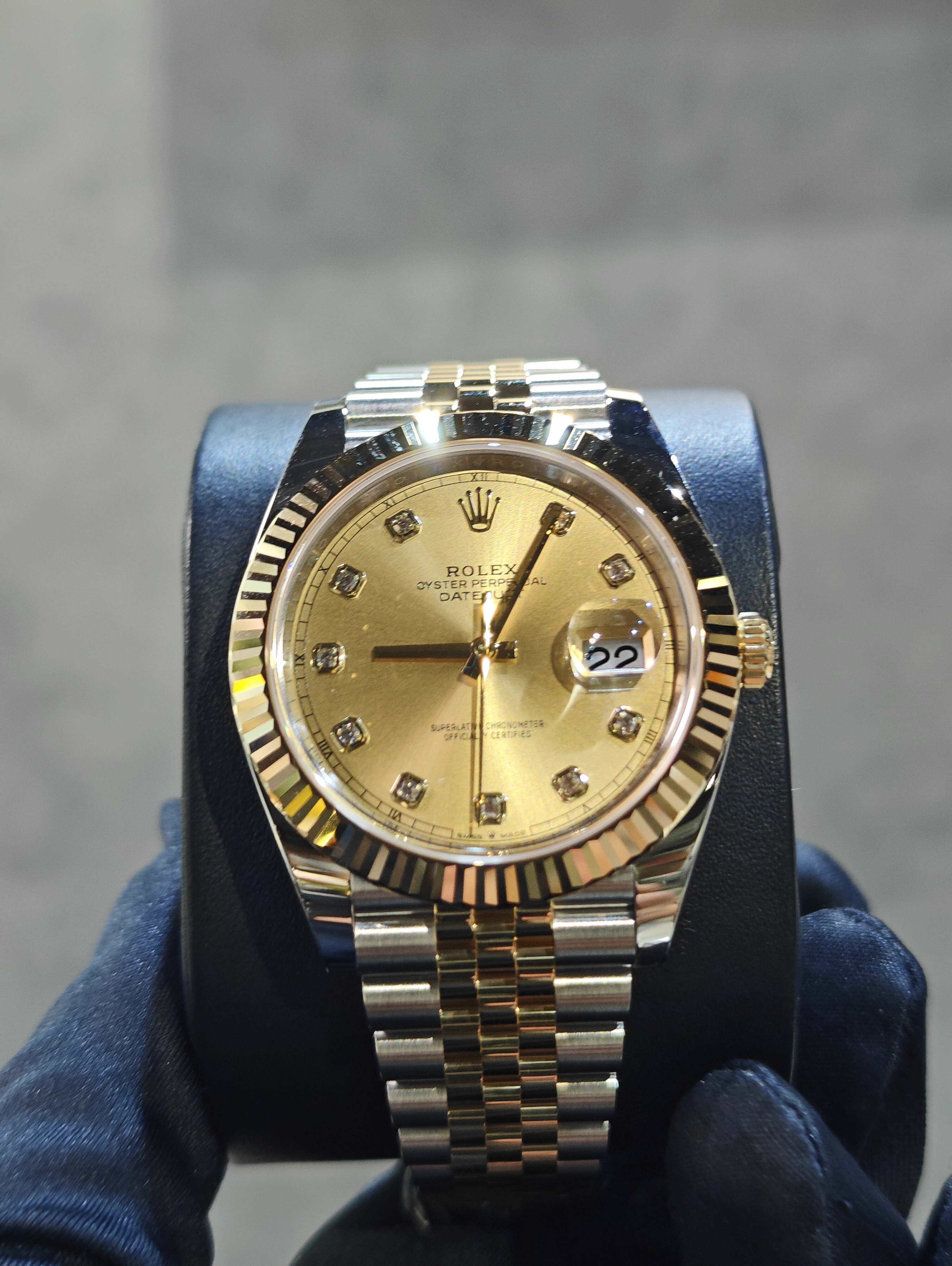 BRAND NEW ROLEX 126333G 126333 GOLD CHAMPAGNE DIAL DATEJUST 41 JUBILEE STRAP GOLD STEEL