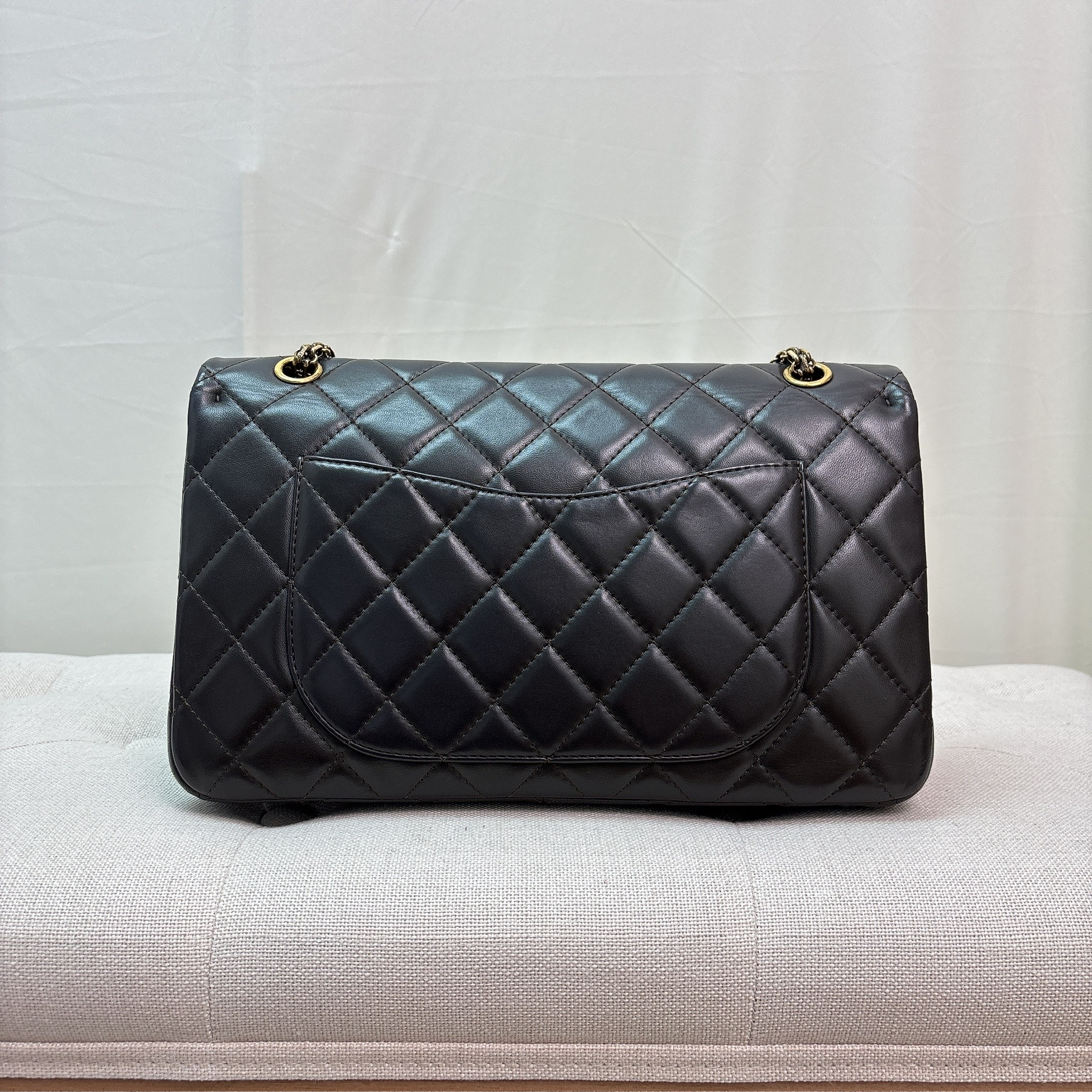 Chanel 2.55 Handbag - Black / Ghw