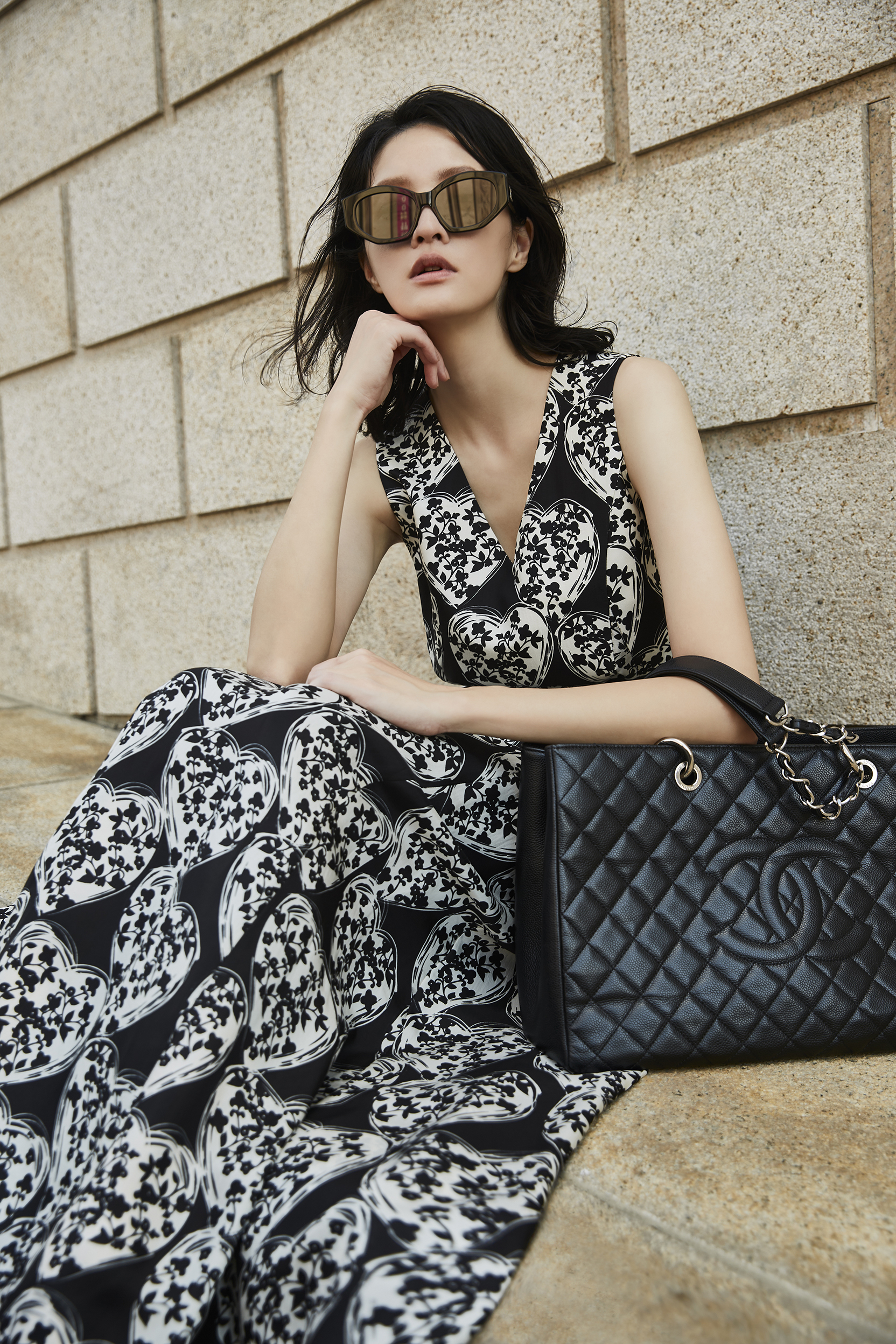 BD15001E1 新優雅斜紋段愛心花V領削肩長洋 (附腰帶)