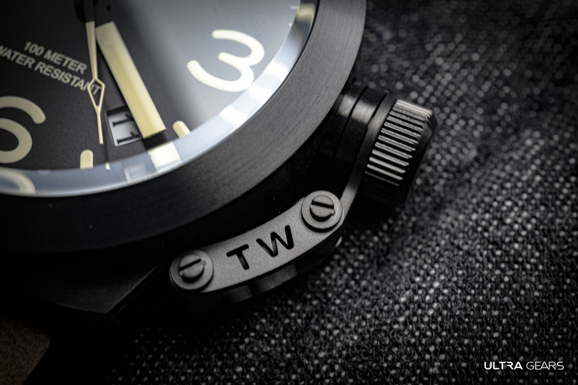 TW STEEL｜CANTEEN 全黑大三針-CS103