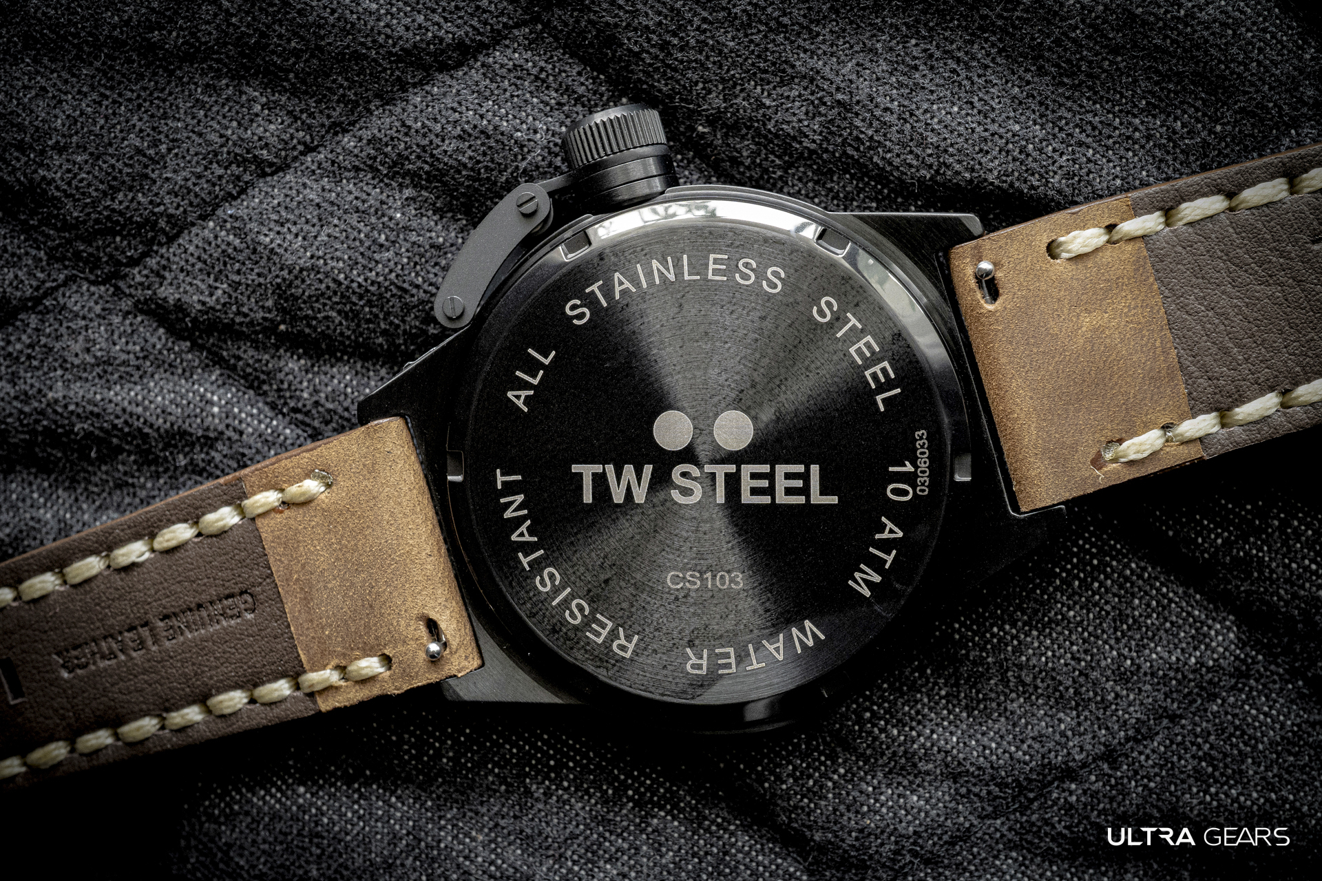 TW STEEL｜CANTEEN 全黑大三針-CS103