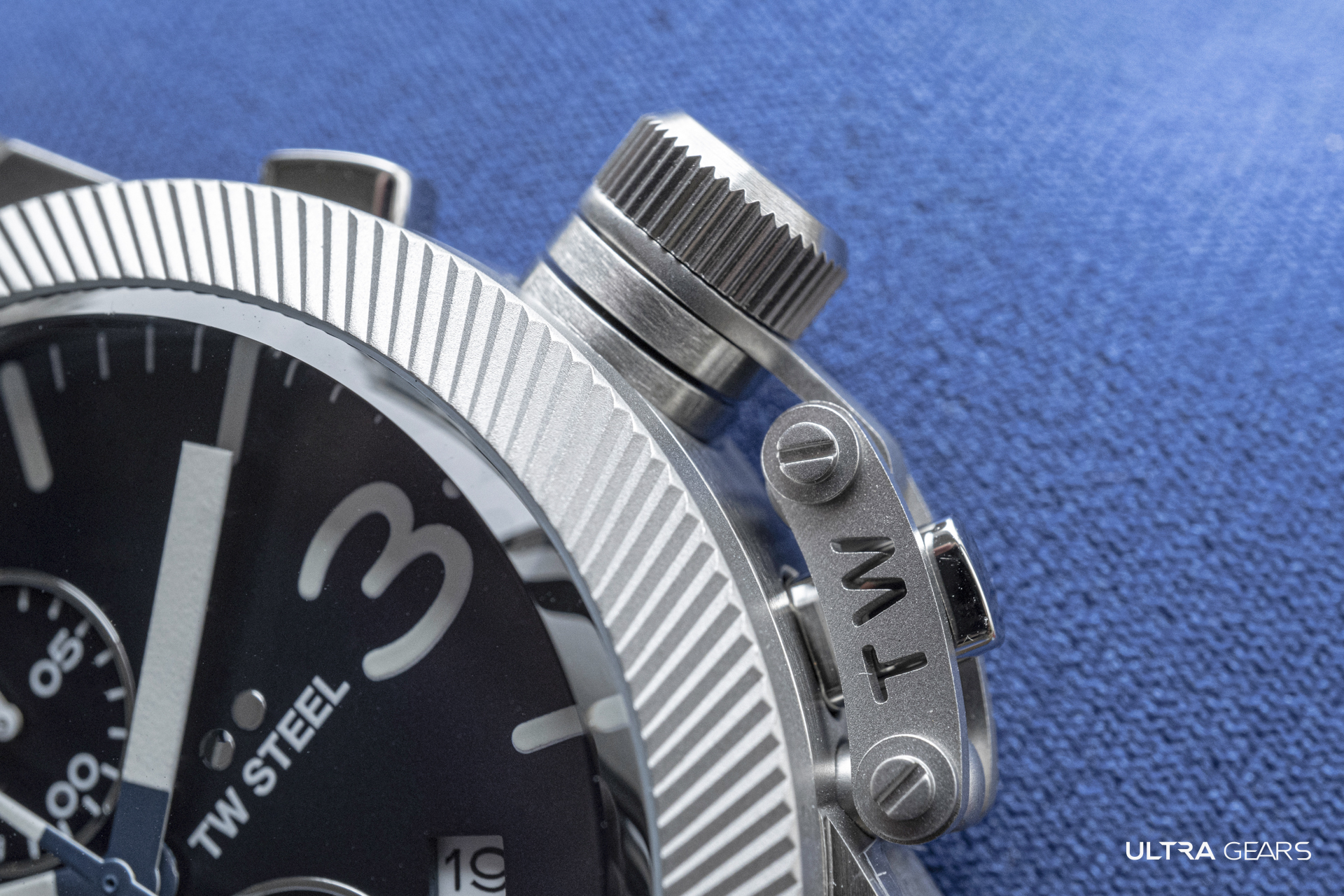 TW STEEL｜CANTEEN 全鋼藍面計時碼錶-CS106