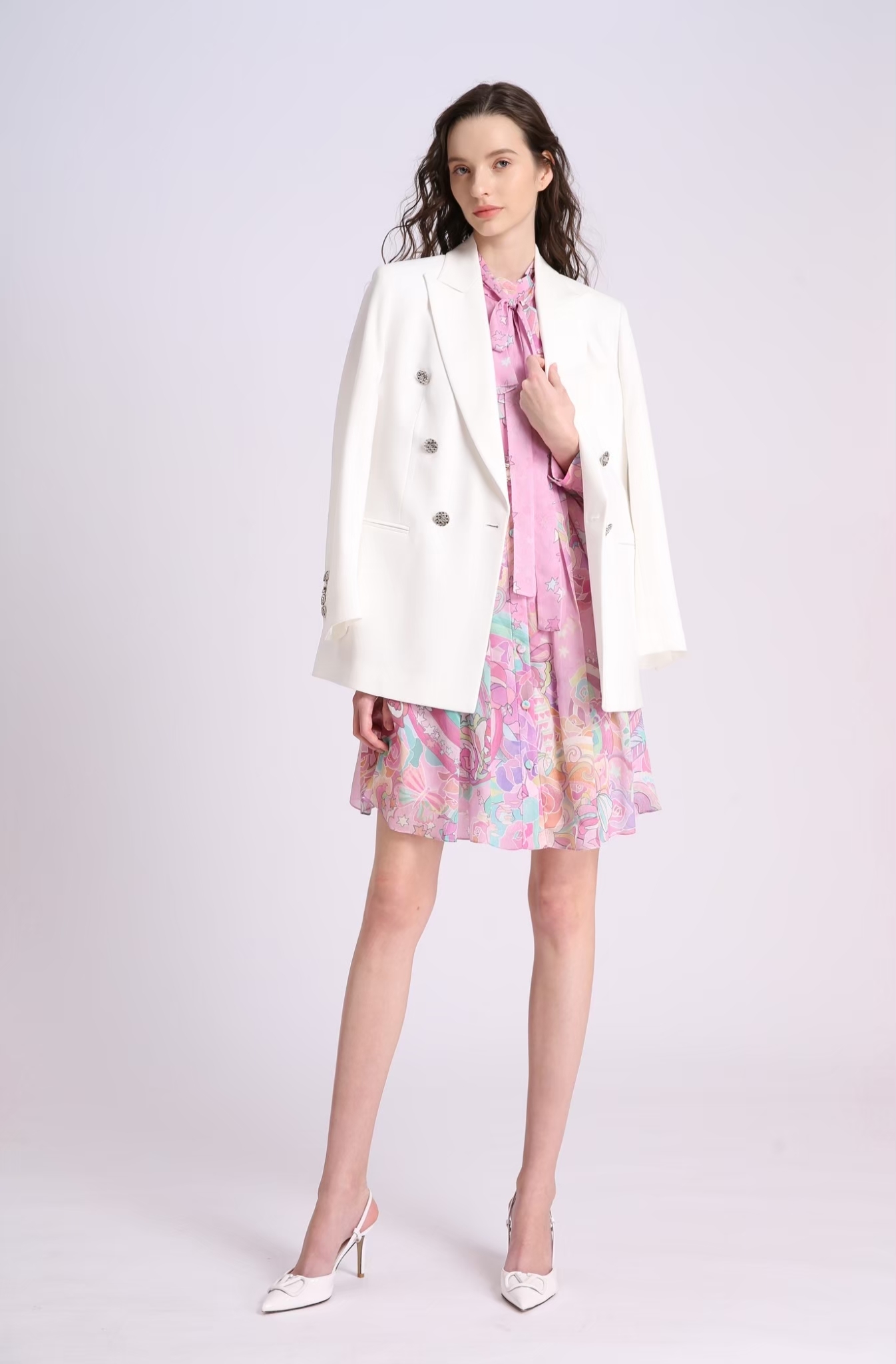 BD15056E1彩繪玻璃玫瑰荷葉領綁帶短A洋(2色/附領巾)