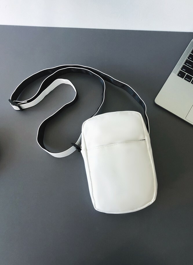 Nokxa 經典電話造型斜孭袋