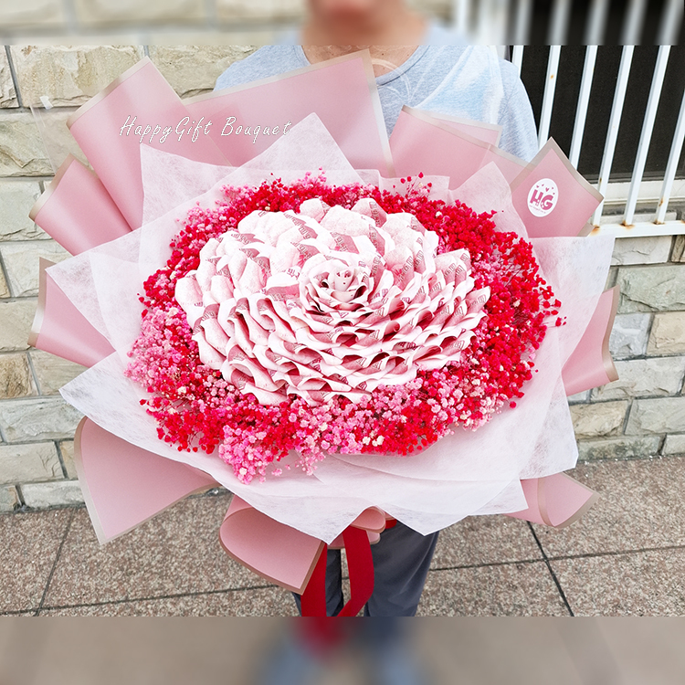 66張我愛你鈔票花束,有錢花,有錢花束,66-pieces-banknote-money-baby's-breath-bouquet-black-wrapper