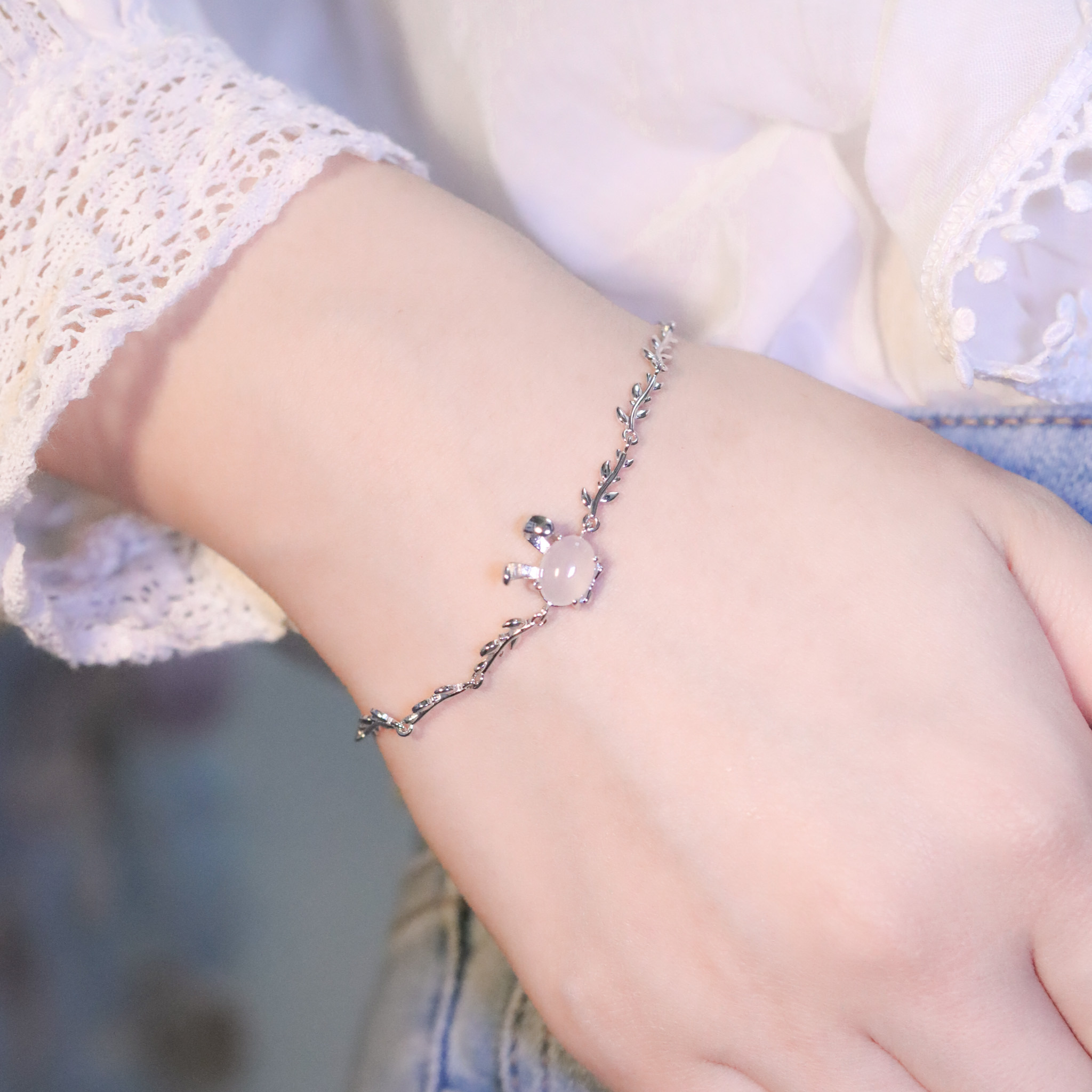 | 925純銀・白金 | 爛漫小兔軟手鐲 | BR1173 |