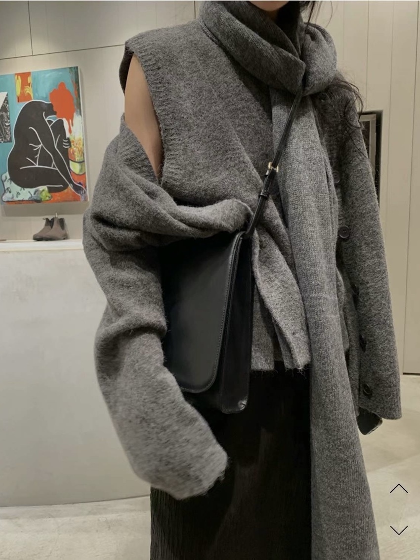 dense loose knitted vest/jacket two-piece combo