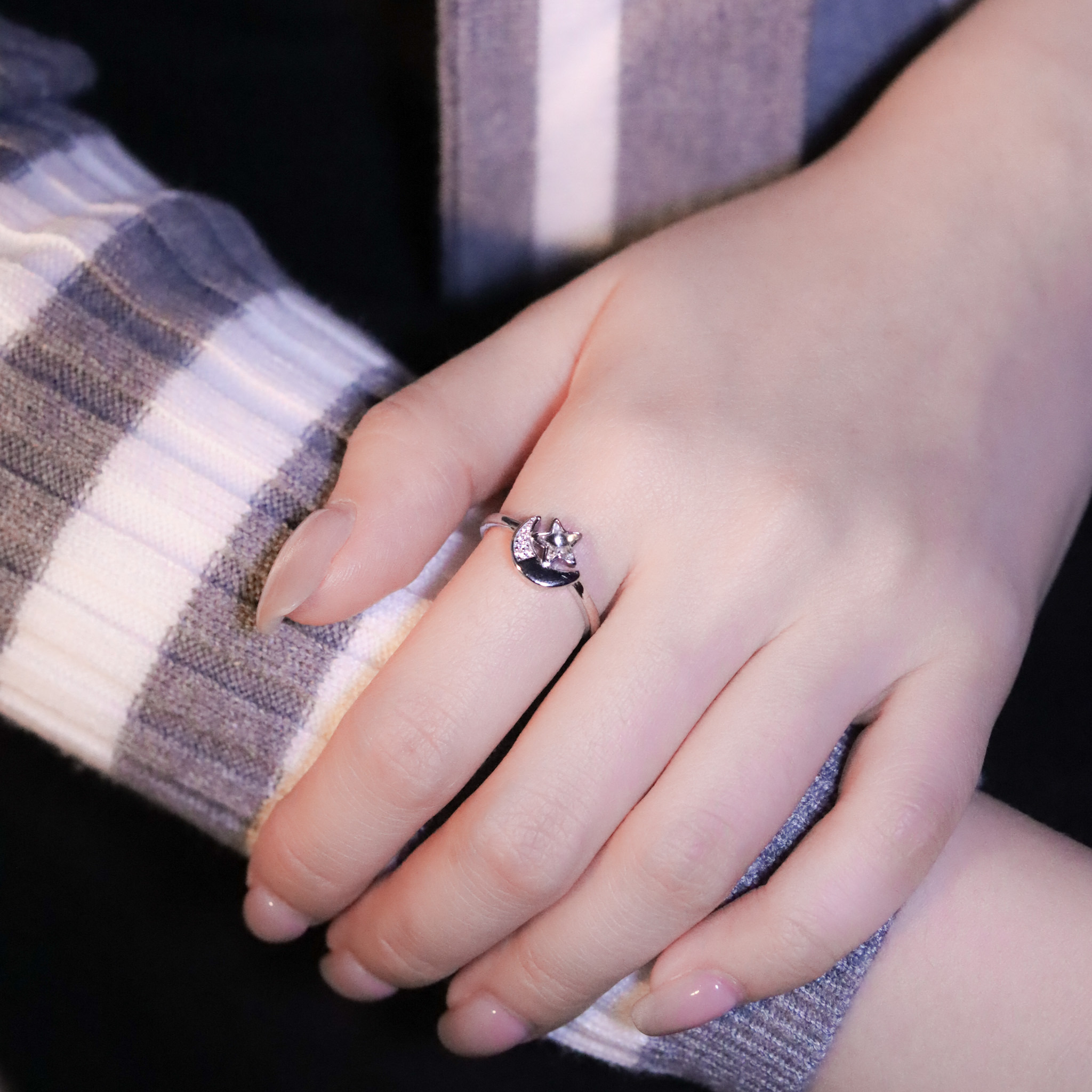 | 925純銀 | 月繞唯星戒指 （白色/藍色) | RI0758 |