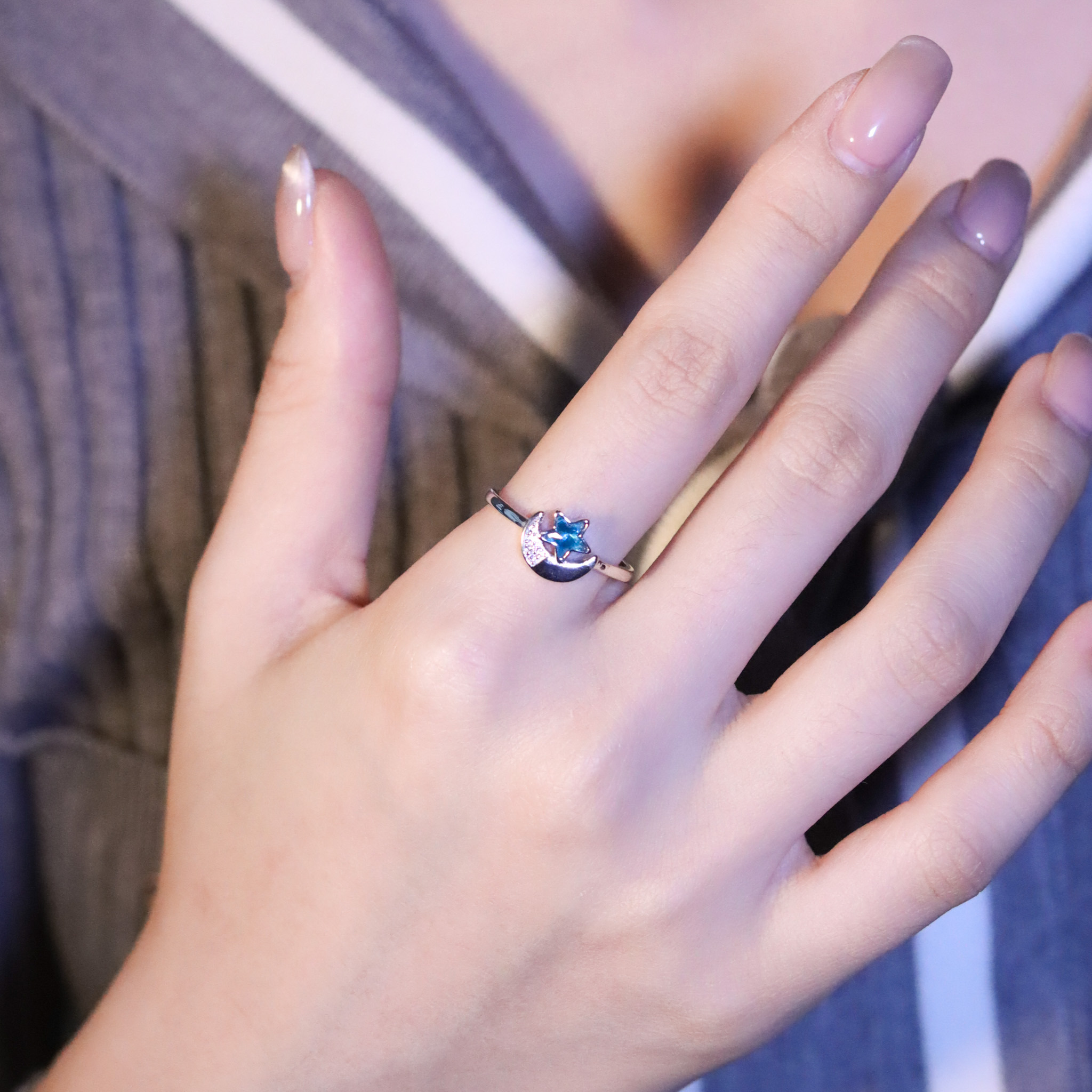 | 925純銀 | 月繞唯星戒指 （白色/藍色) | RI0758 |