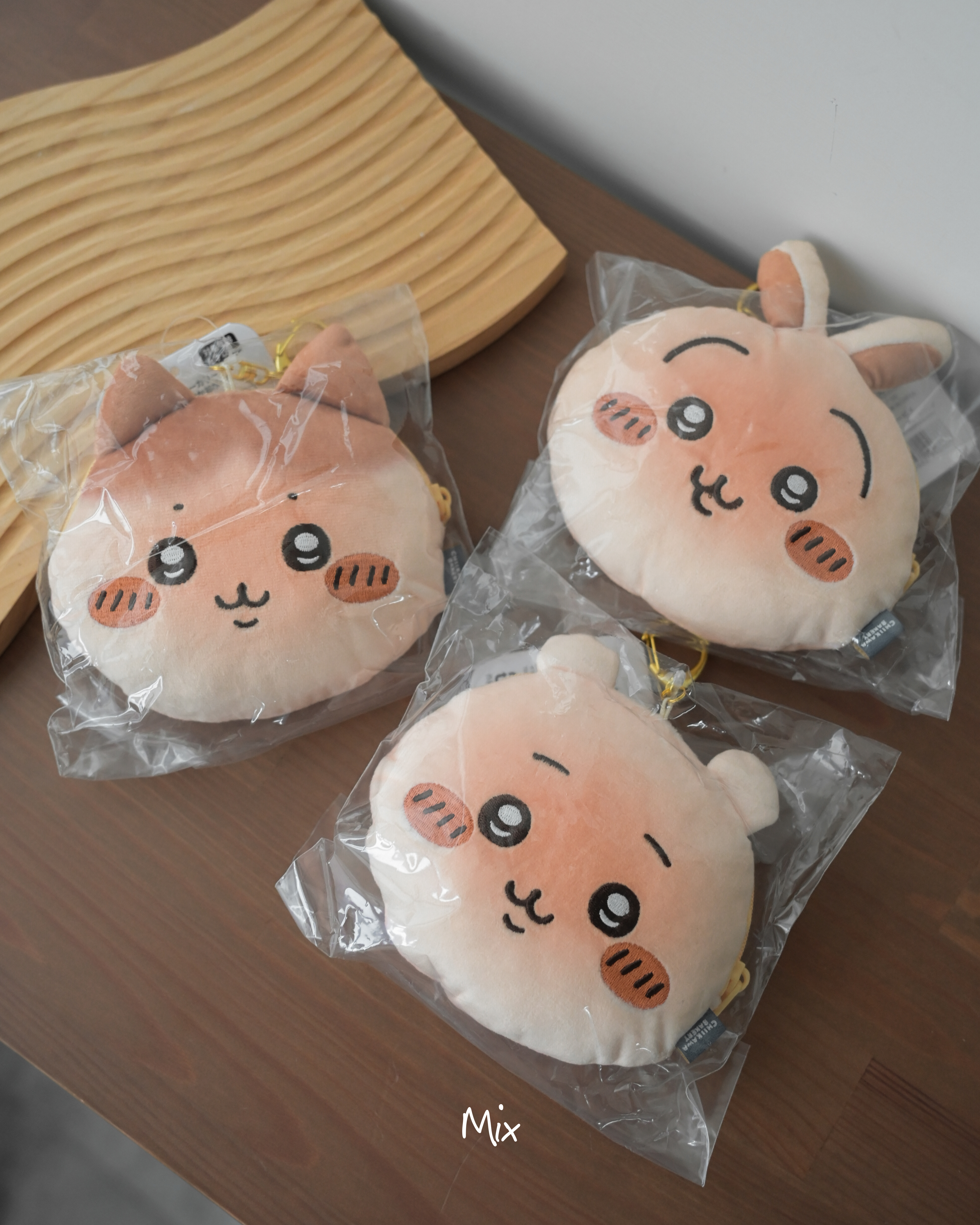 iSNEAKERS｜ 日本 Chiikawa 吉伊卡哇三款麵包大頭零錢包