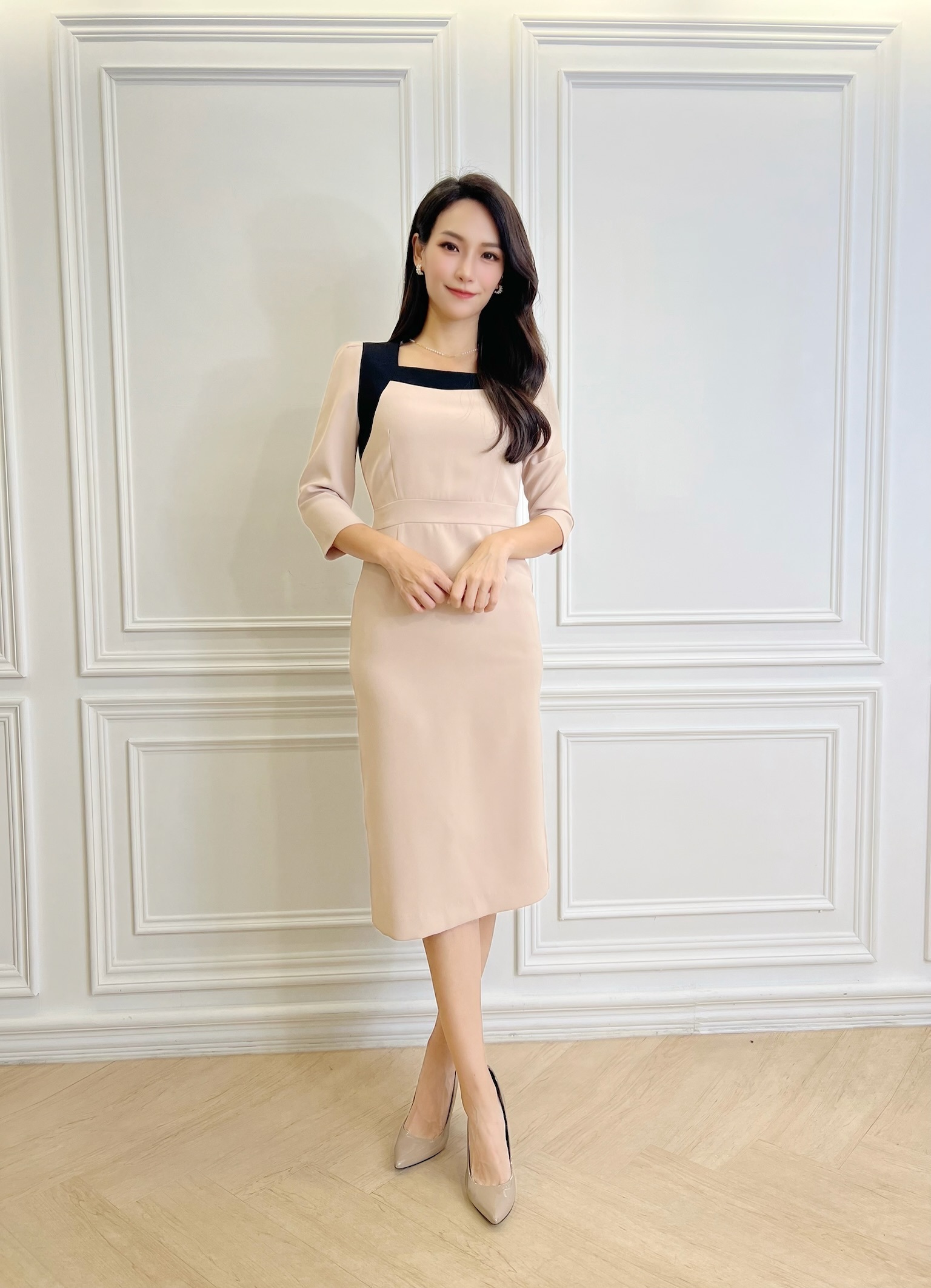 方領拼接撞色合身洋