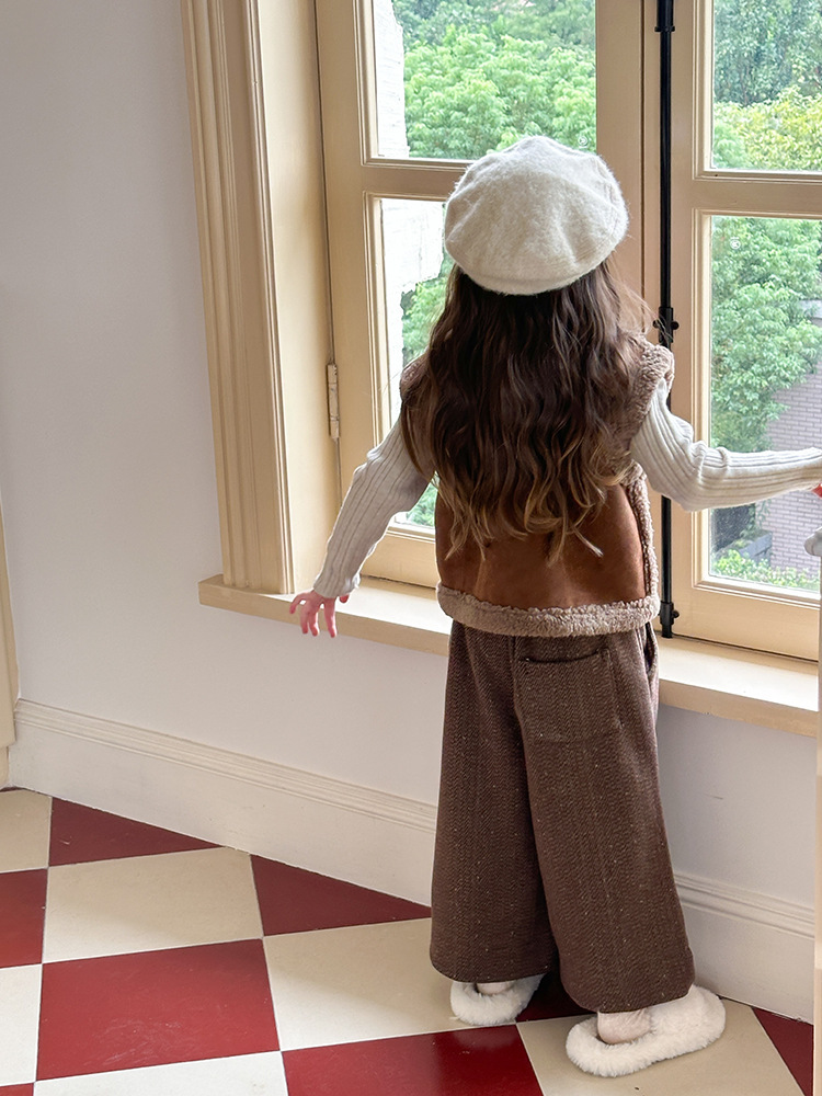 冬季可愛毛毛加絨背心-背面