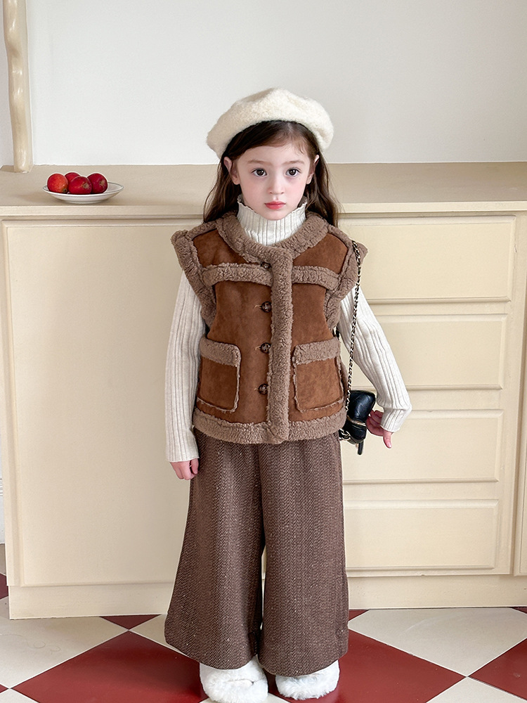 冬季可愛毛毛加絨背心正面