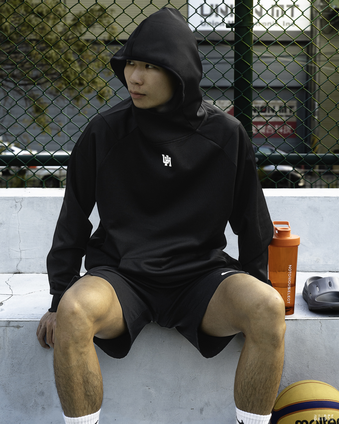 『 +1元 即可加購NIKE襪 🪐』UH 美式運動帽踢黑