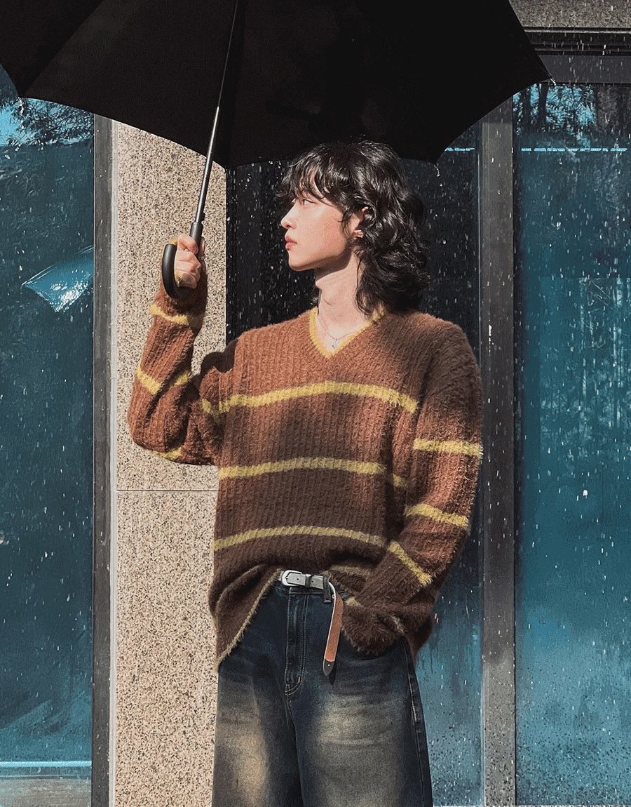 (韓潮獨家特價)V領條紋安哥拉羊毛保暖針織衫