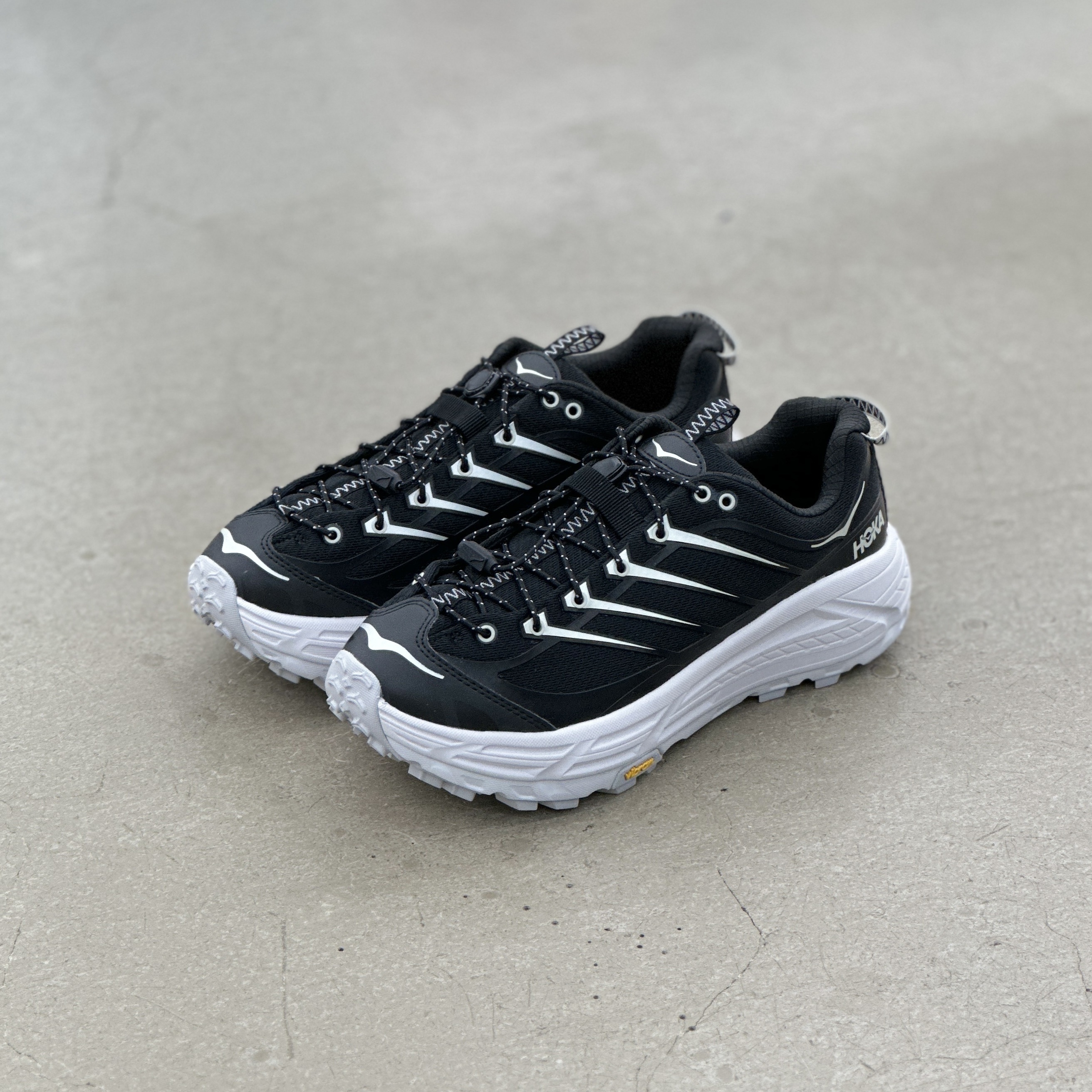 Hoka One One U Mafate Three 2 Black Grey l 1141572