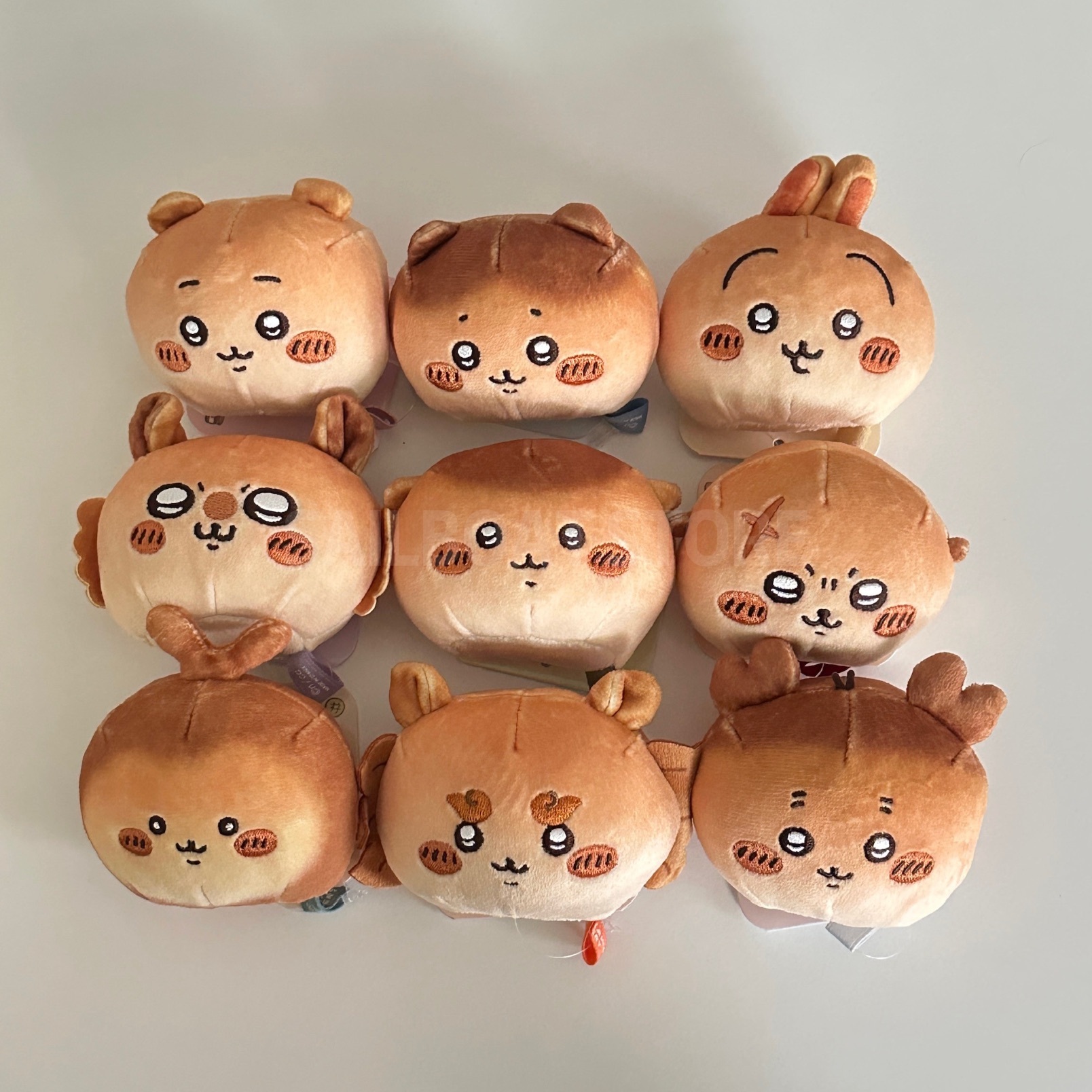 #部分現貨 吉伊卡哇 麵包系列 小娃娃 吊飾 桌布墊