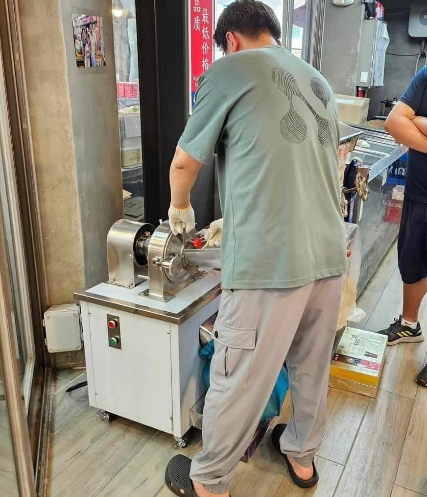 【韓國預購】KR06048888 高麗蔘紅參磨粉 100g (頂級六年根)