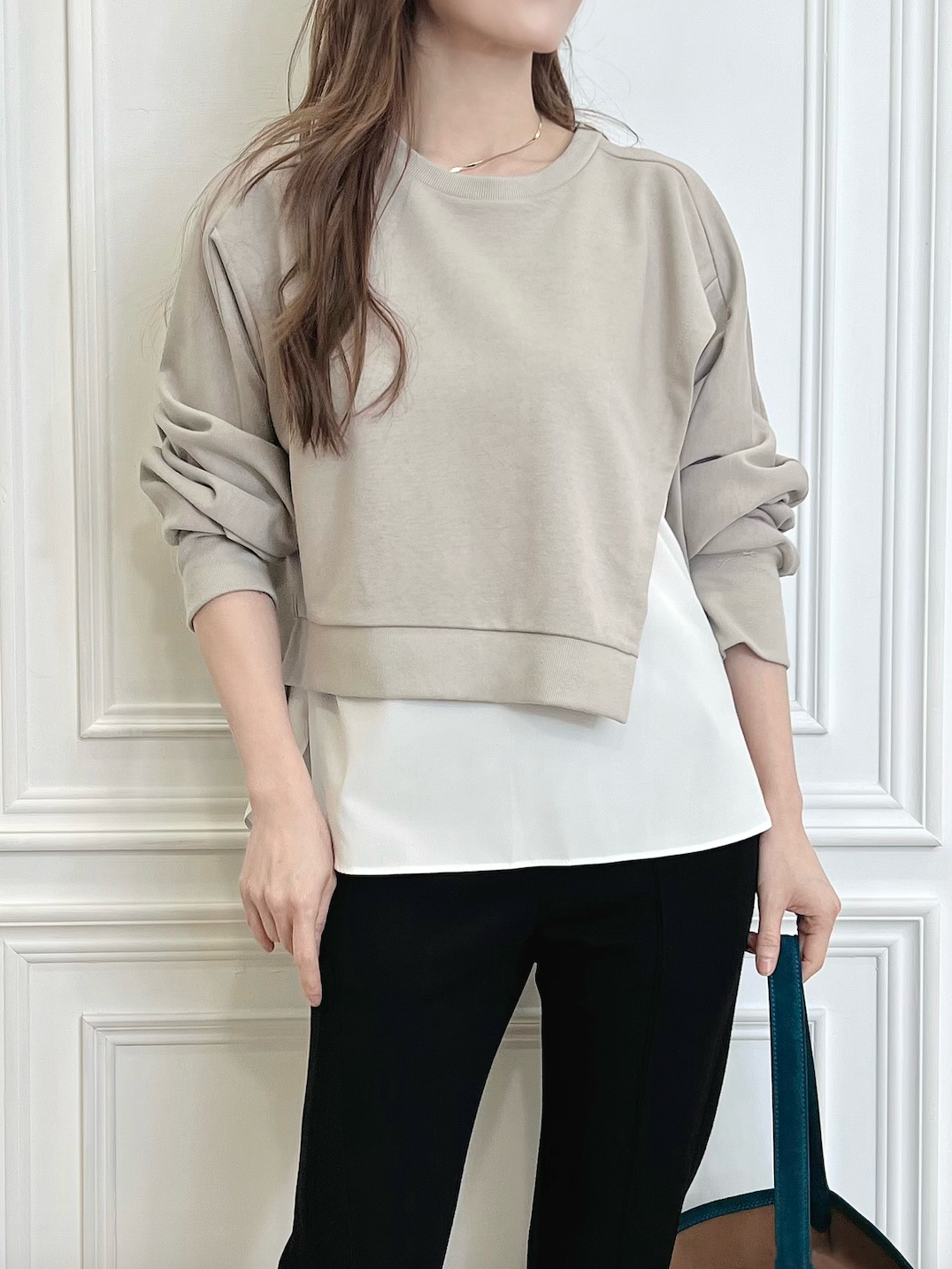 棉料側開衩拼接雪紡上衣