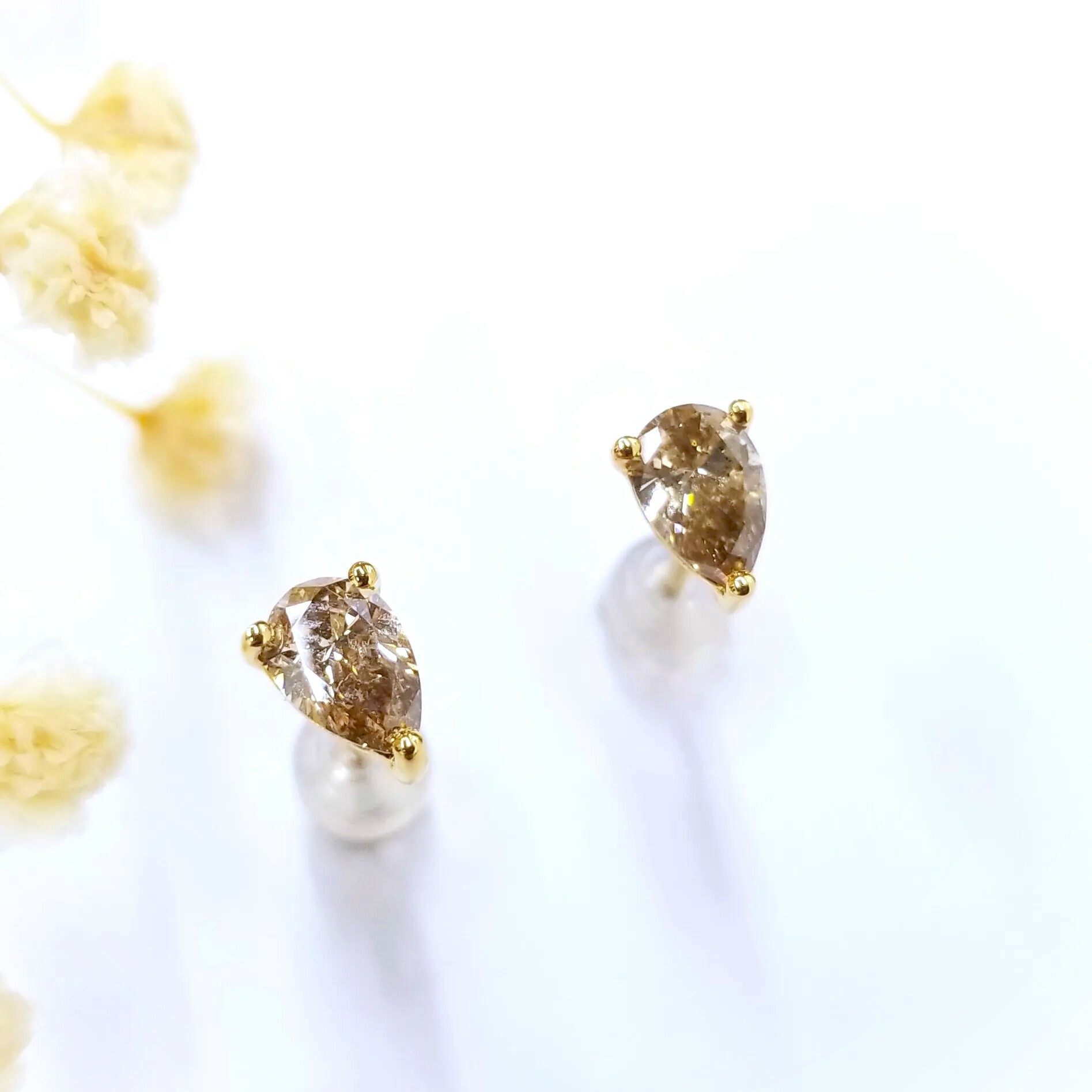 全新18K黃金【主石97份梨形咖啡鑽】耳環