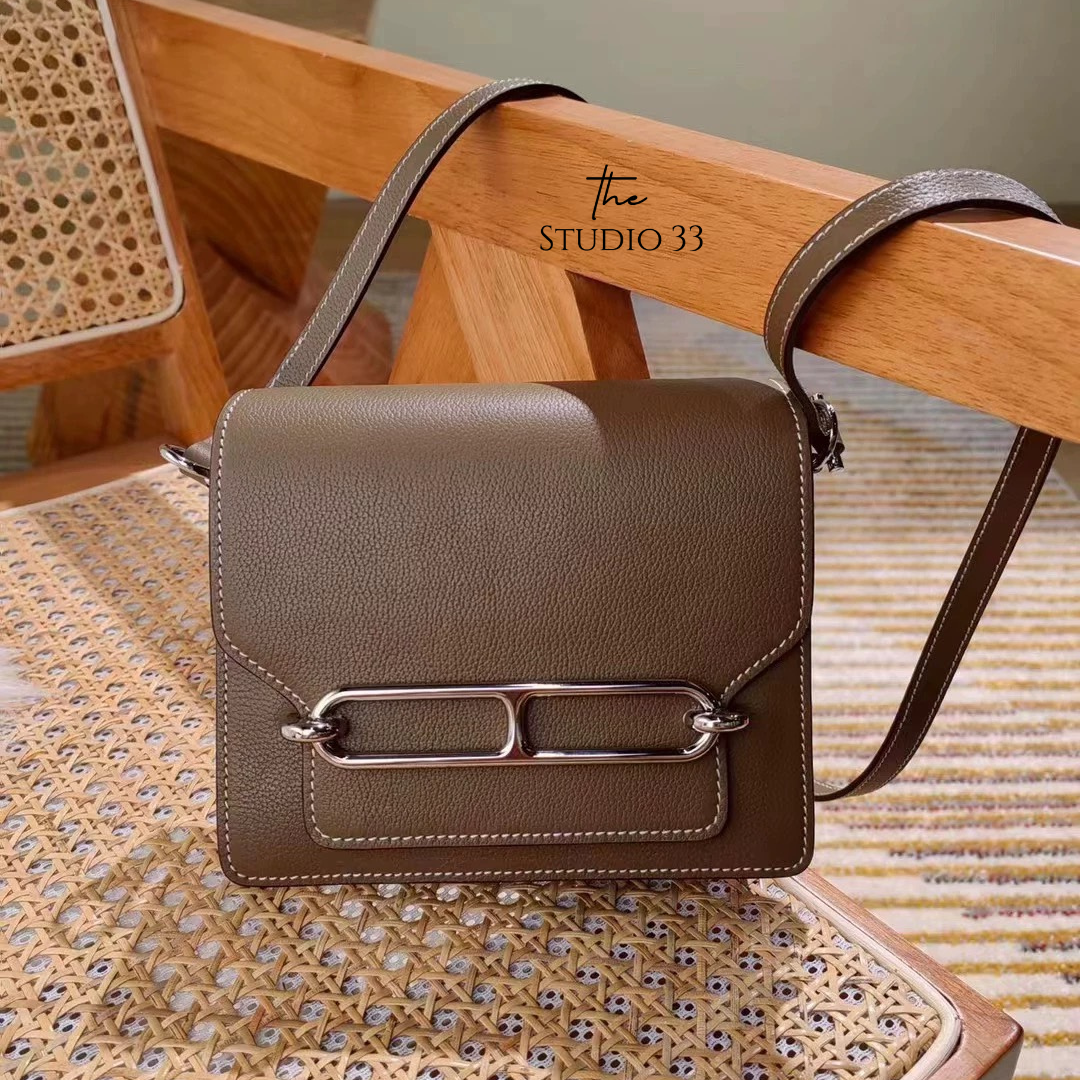 真皮肩背小方包