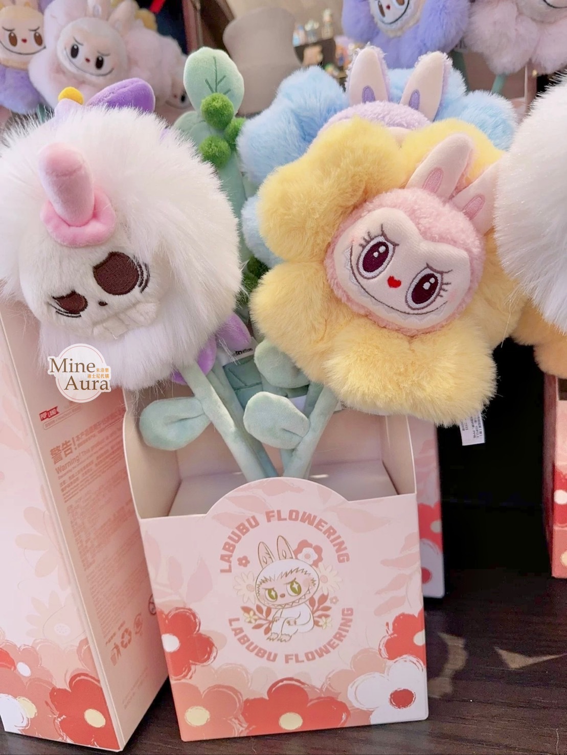 POP MART 泡泡瑪特 THE MONSTERS經典系列 拉布布 LABUBU 大頭 花朵 花束 造型 娃娃 玩偶 (大) -泡泡瑪特城市樂園