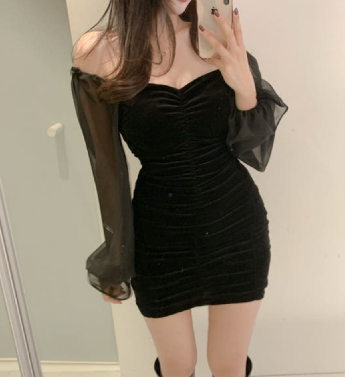 [🎄] KR DARK VELVET ONE PIECE