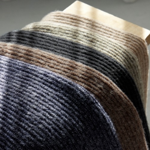 日本 MONO-MART 馬海毛 針織上衣 毛絨保暖 圓領 長袖 OVERSIZE