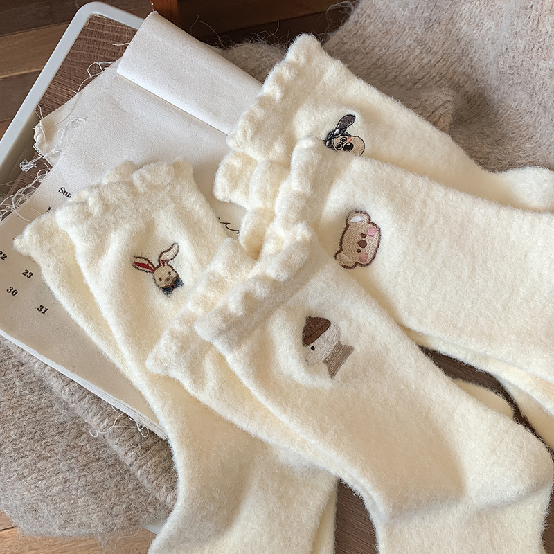 《5254》秋冬簡約加厚可愛刺繡木耳邊中筒襪