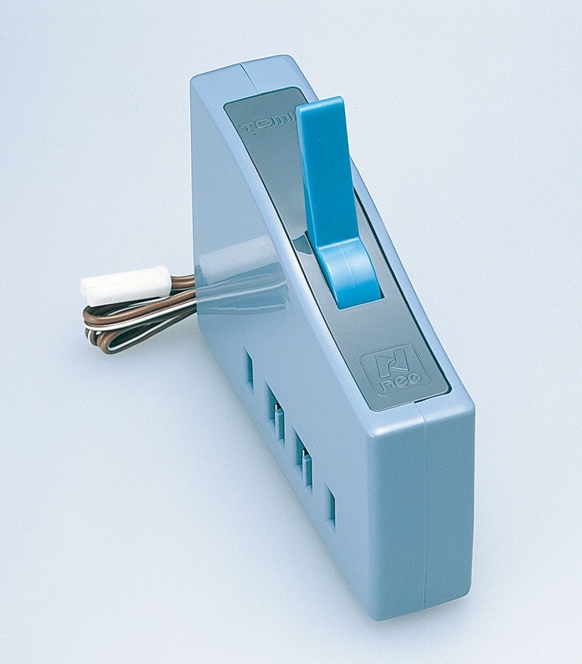 Tomix 5536 N規 電源切換器.1輸入/3輸出