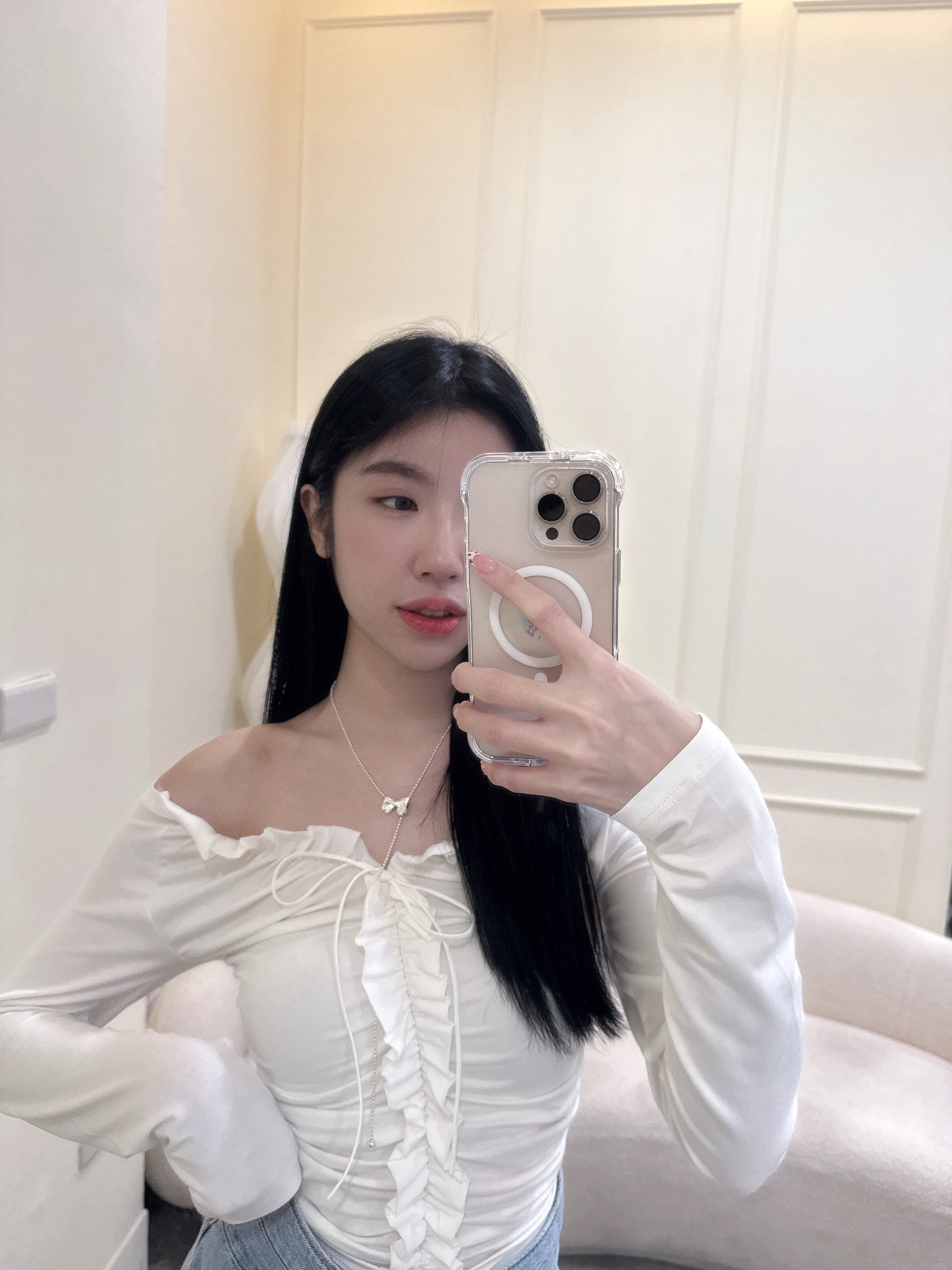 超顯胸合身上衣