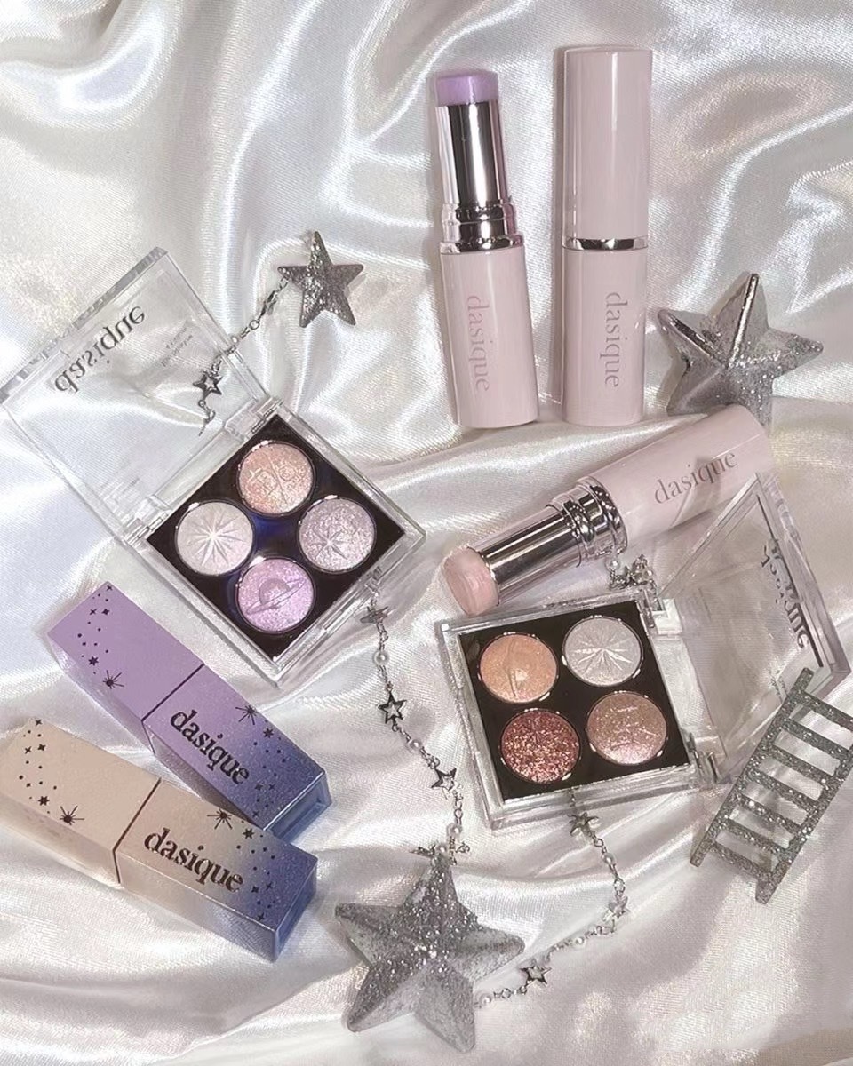 現貨 DASIQUE 節慶限定 Starry Night 系列 美妝 化妝品