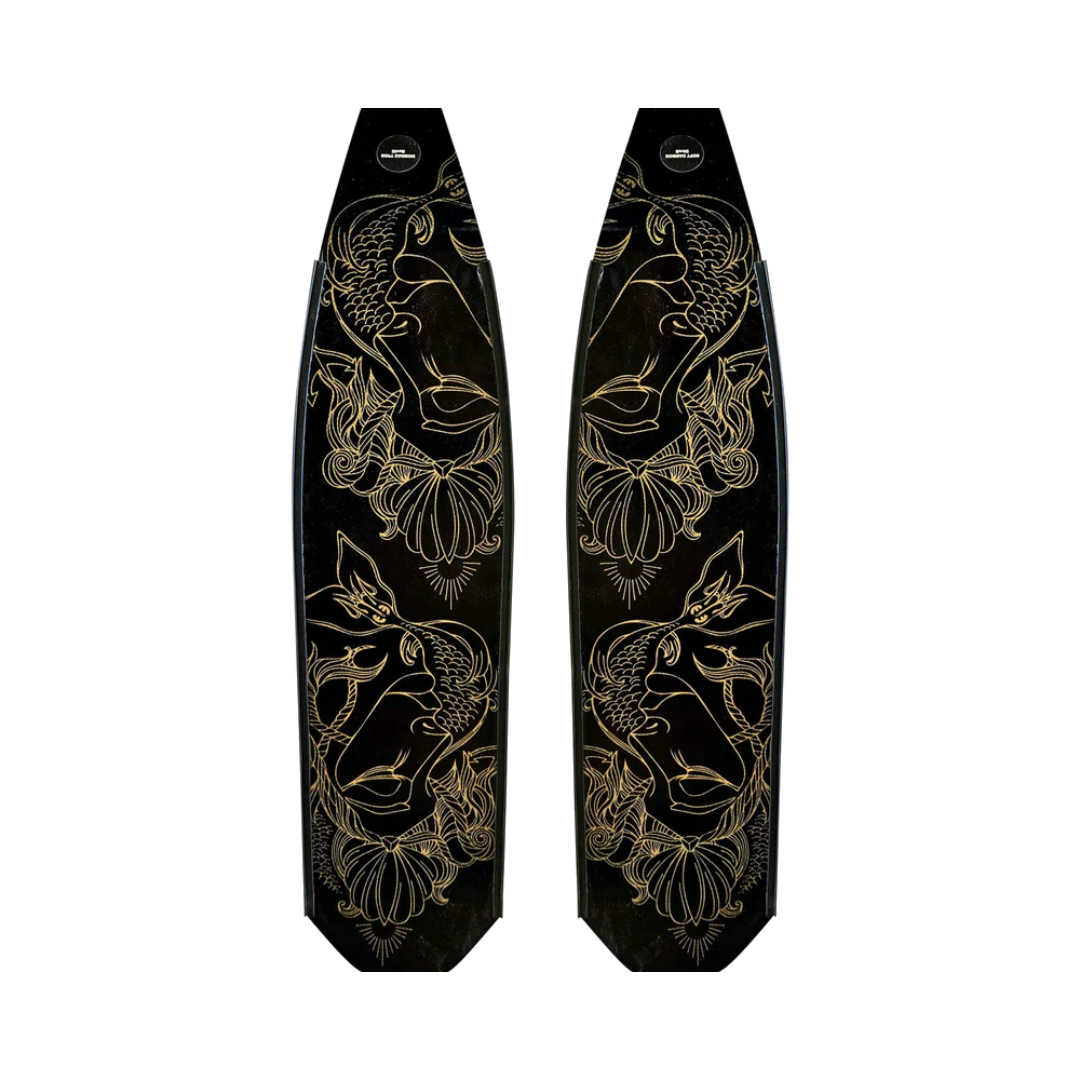 ▲DiveR 全碳纖維長蛙板-海洋女神