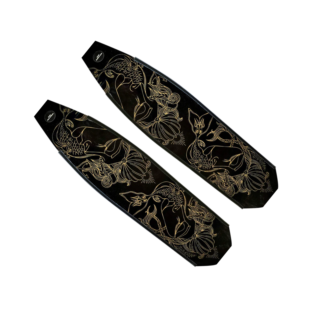 ▲DiveR 全碳纖維長蛙板-海洋女神