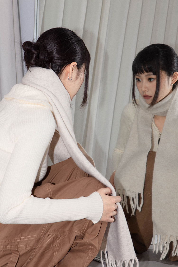 流蘇羊毛混紡圍巾