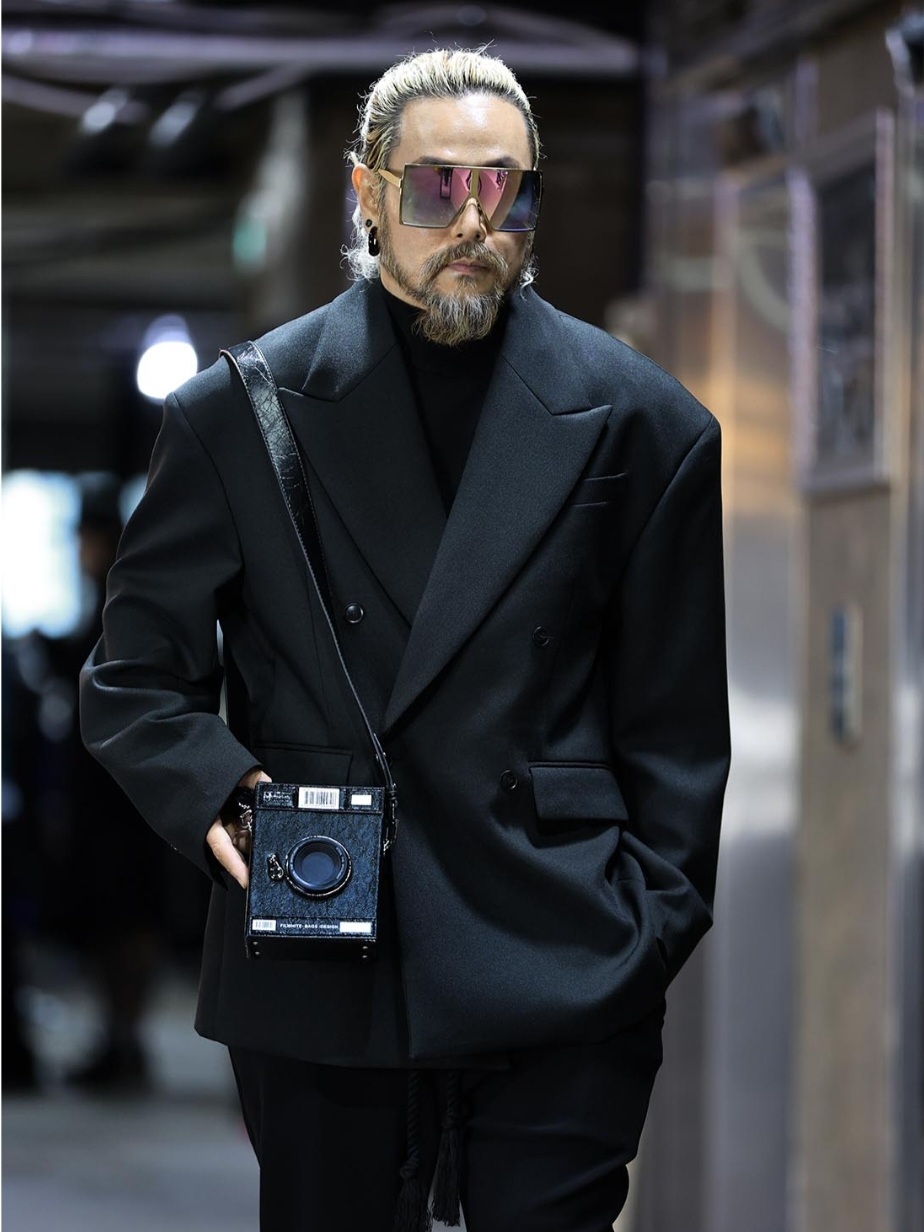 霸氣大劍領西裝外套