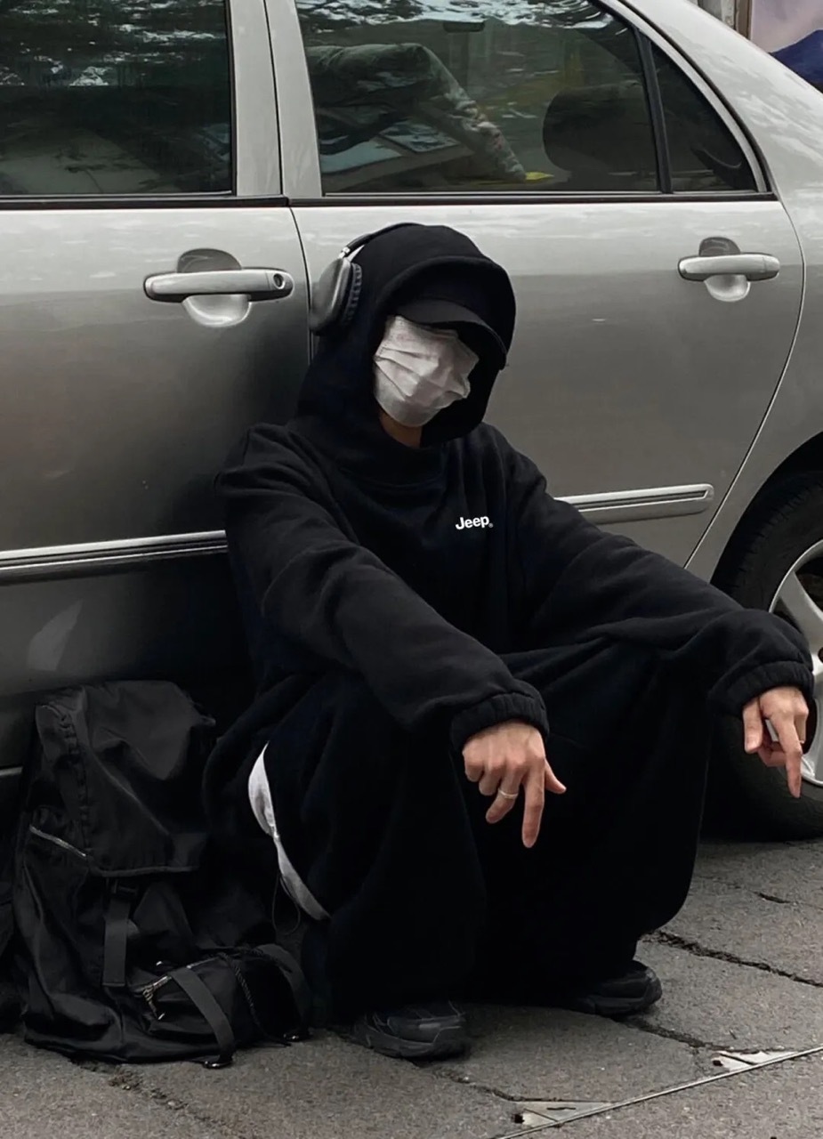 JEEP 吉普 胸前小LOGO 落肩 帽T 長袖 秋冬 男女 情侶衣 / 現貨