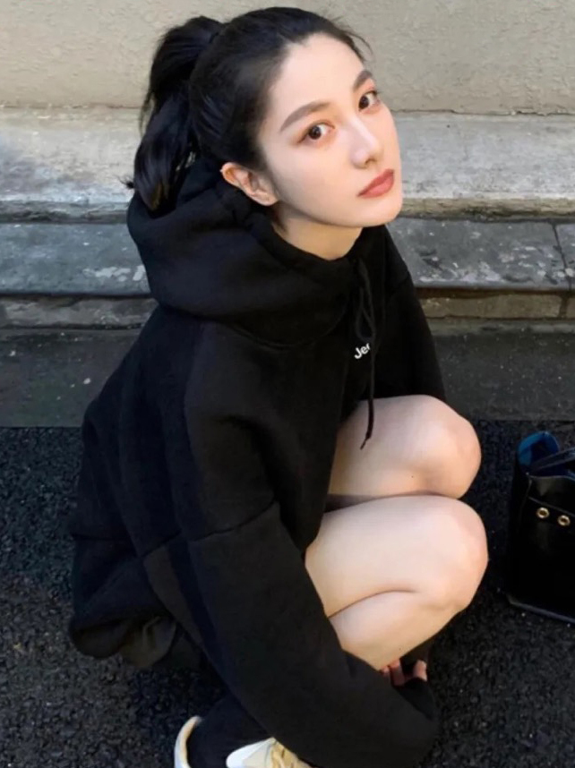 JEEP 吉普 胸前小LOGO 落肩 帽T 長袖 秋冬 男女 情侶衣 / 現貨